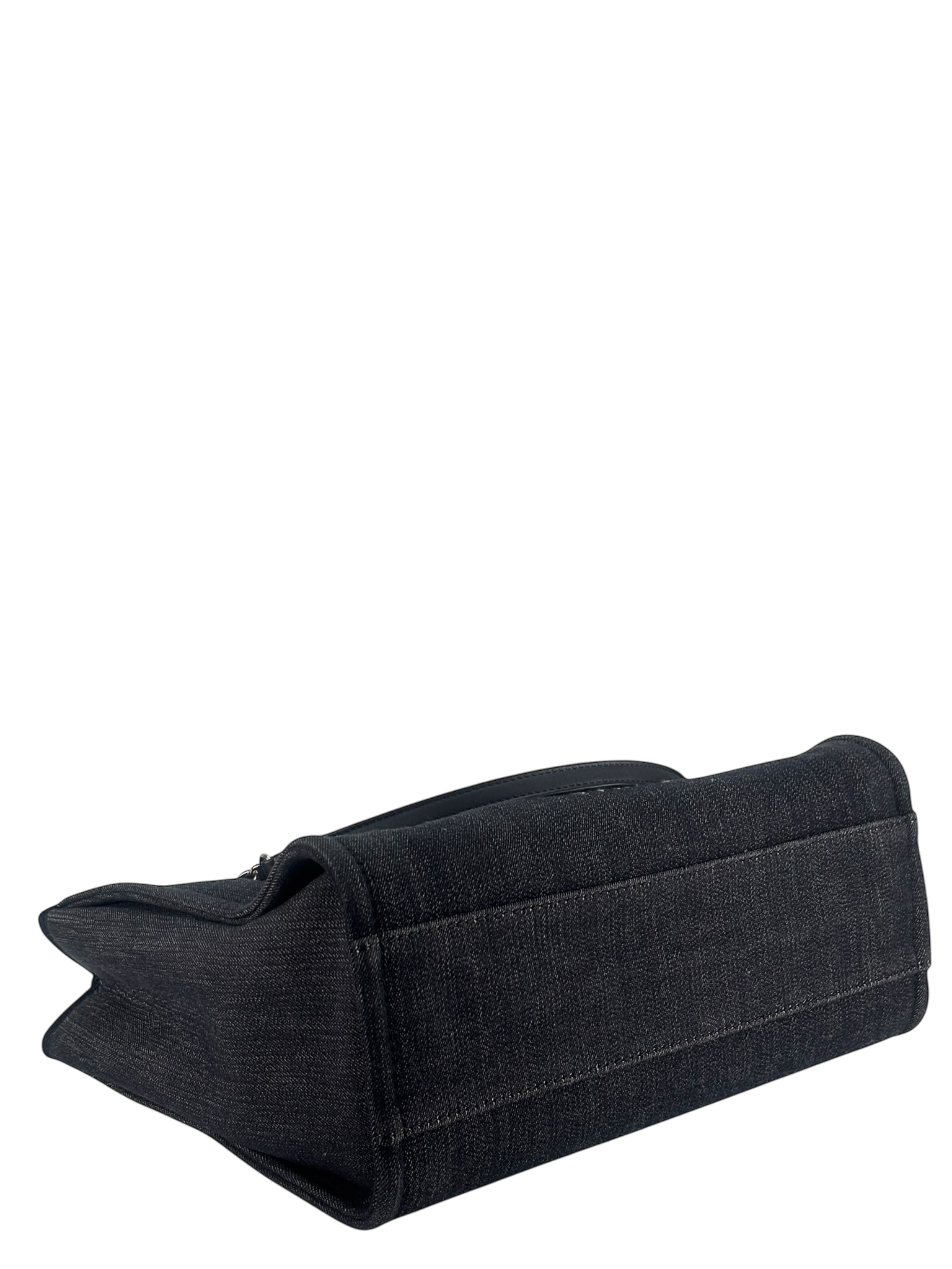 CHANEL - Deauville Tote Navy Blue Denim Sliver Hardware