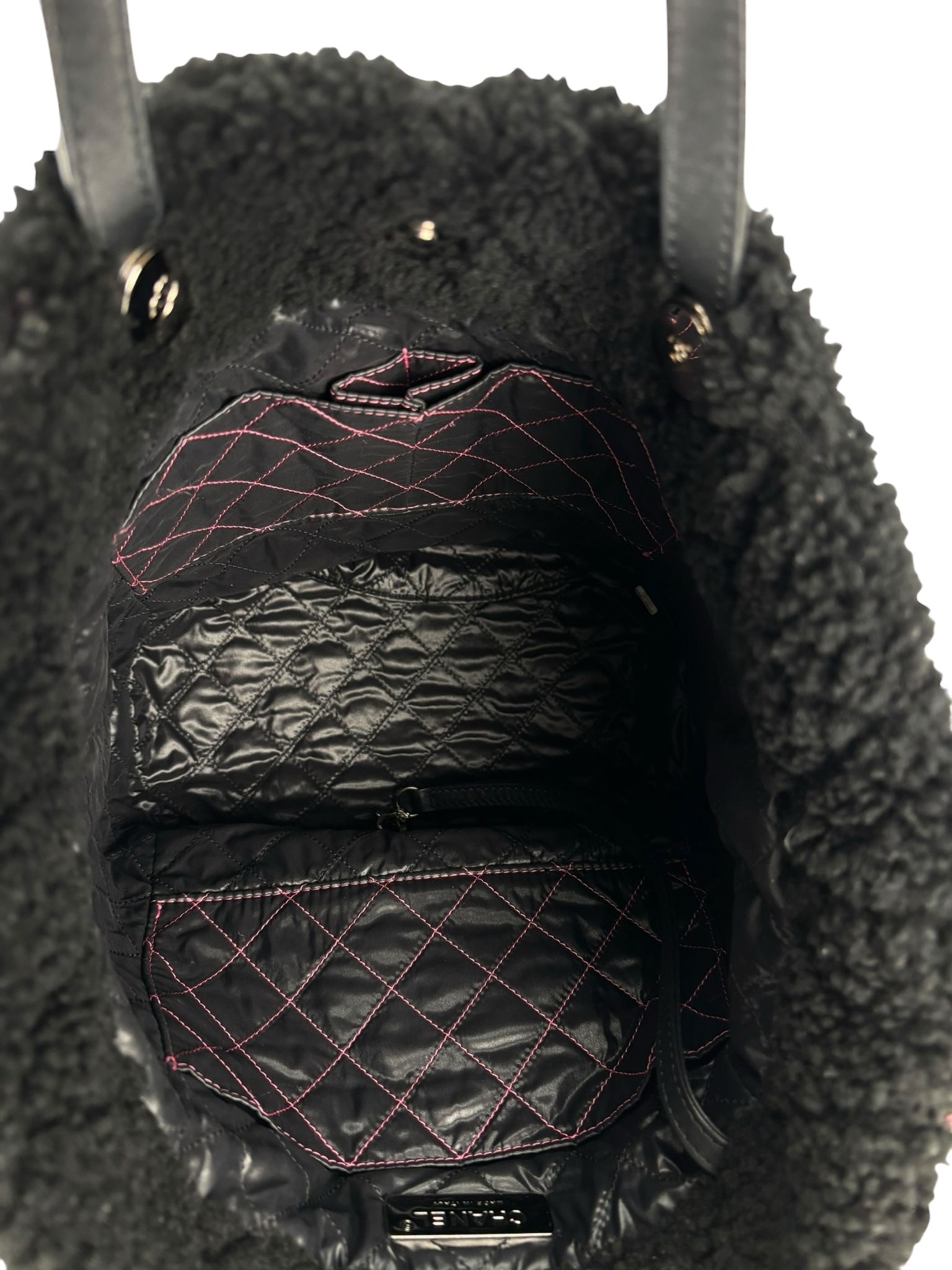 CHANEL - Black Coco Neige Quilted Shearling Tote