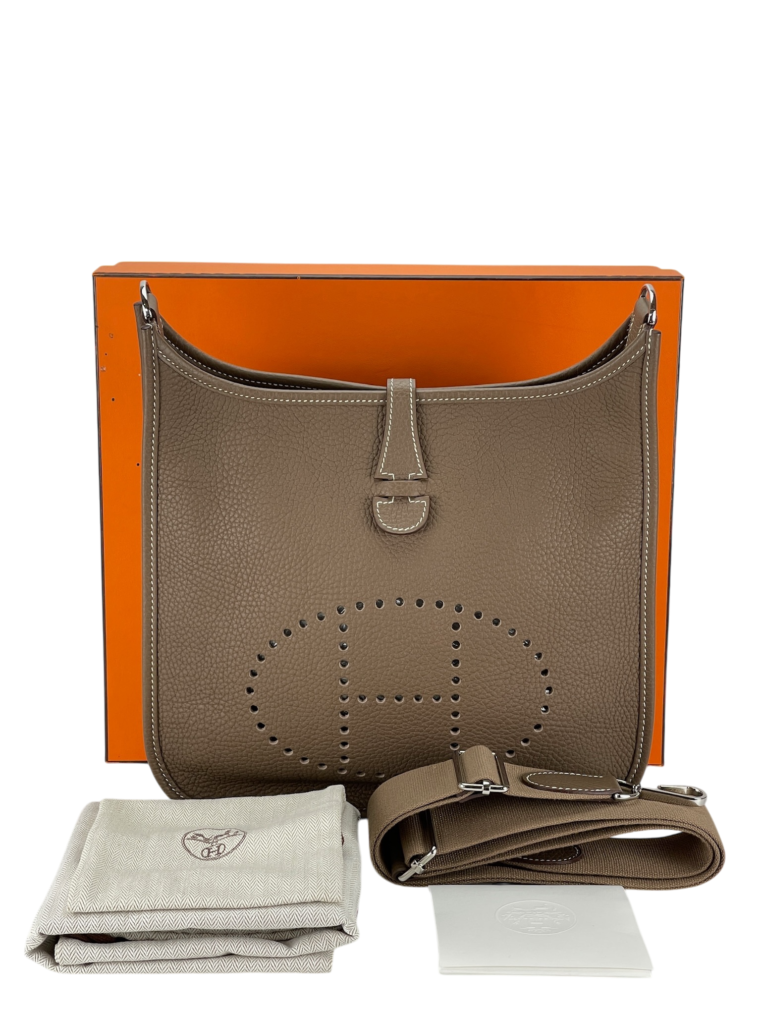 HERMES - Evelyne PM Etoupe Tourillon Clemence Palladium Hardware