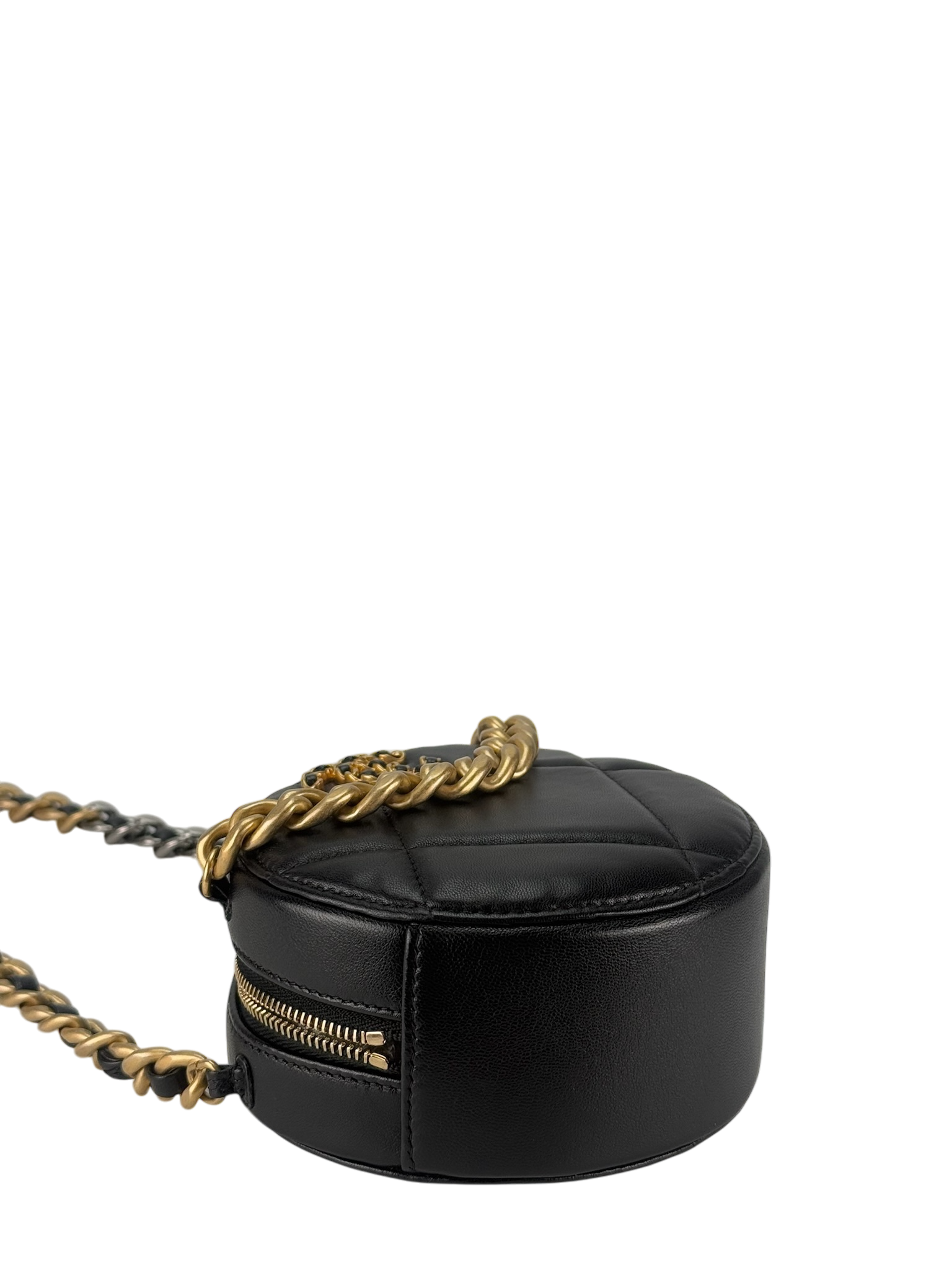 CHANEL - Black Lambskin 19 Round Clutch With Chain