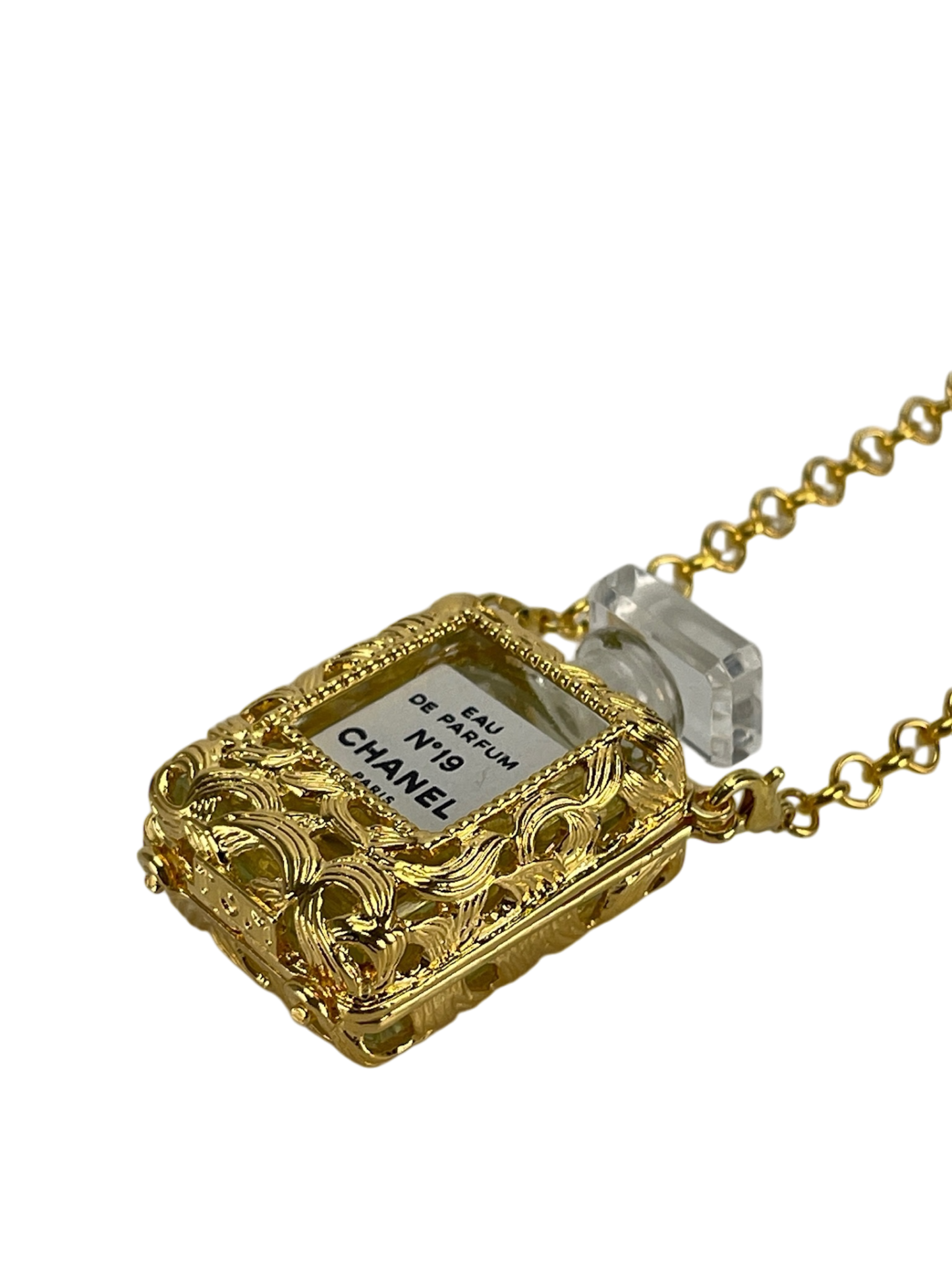 CHANEL - 1990s N.19 Perfume Case Necklace