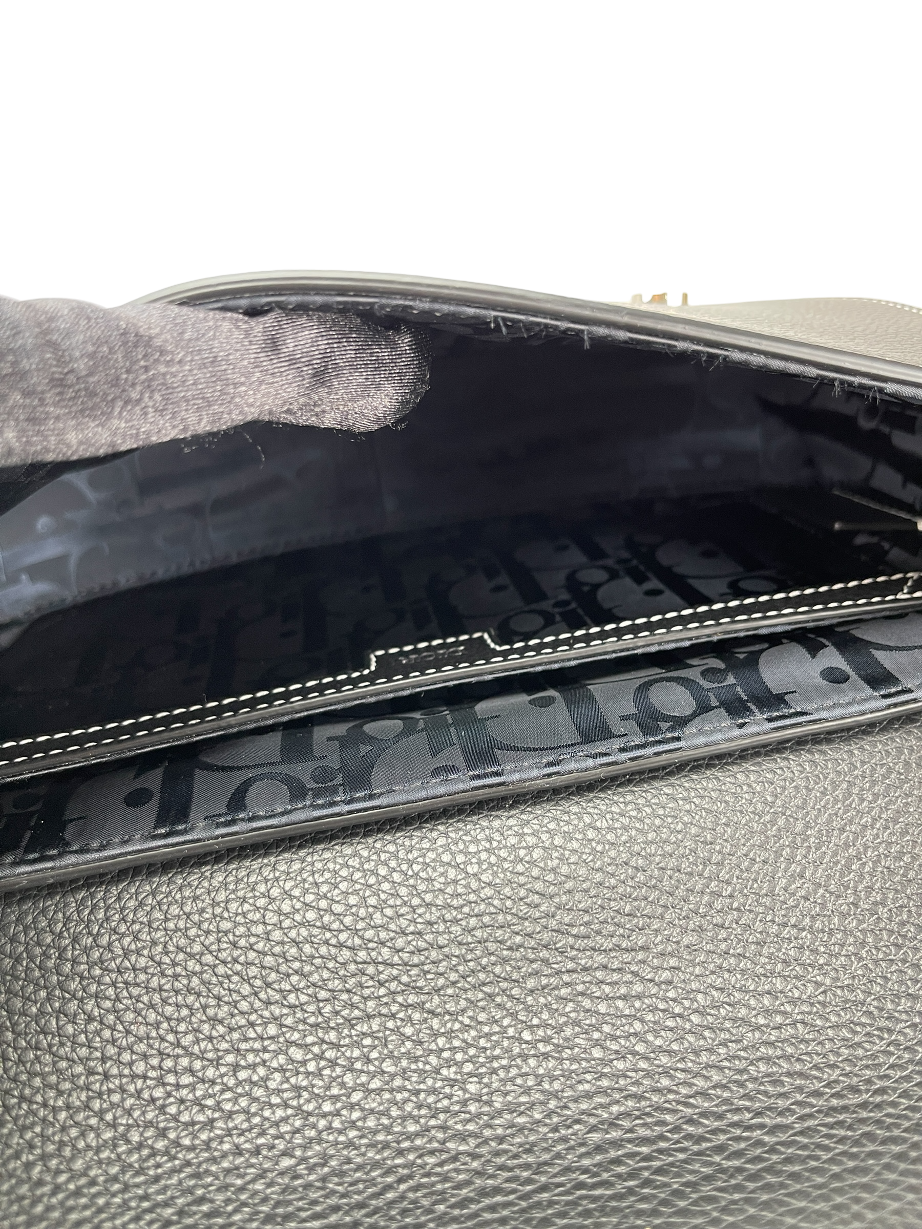 CHRISTIAN DIOR - Grained Calfskin Saddle Messenger Bag