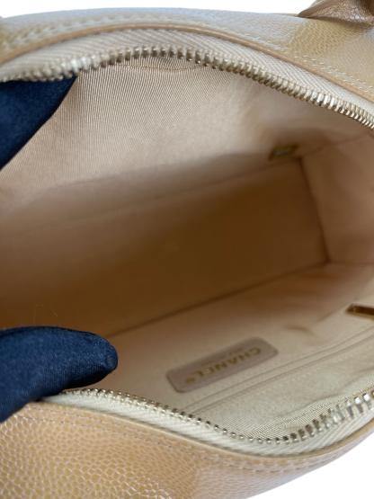 CHANEL - Yellow Caviar 2003-2004 Beige Bowling Bag