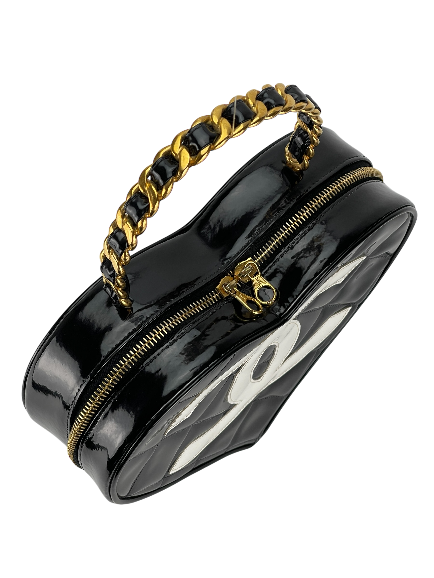 CHANEL -1995-1996 CC Heart-Shaped Vanity Bag 