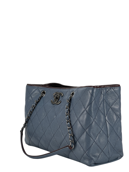 CHANEL - Blue Caviar 2014 - 2015 Chain Tote Bag