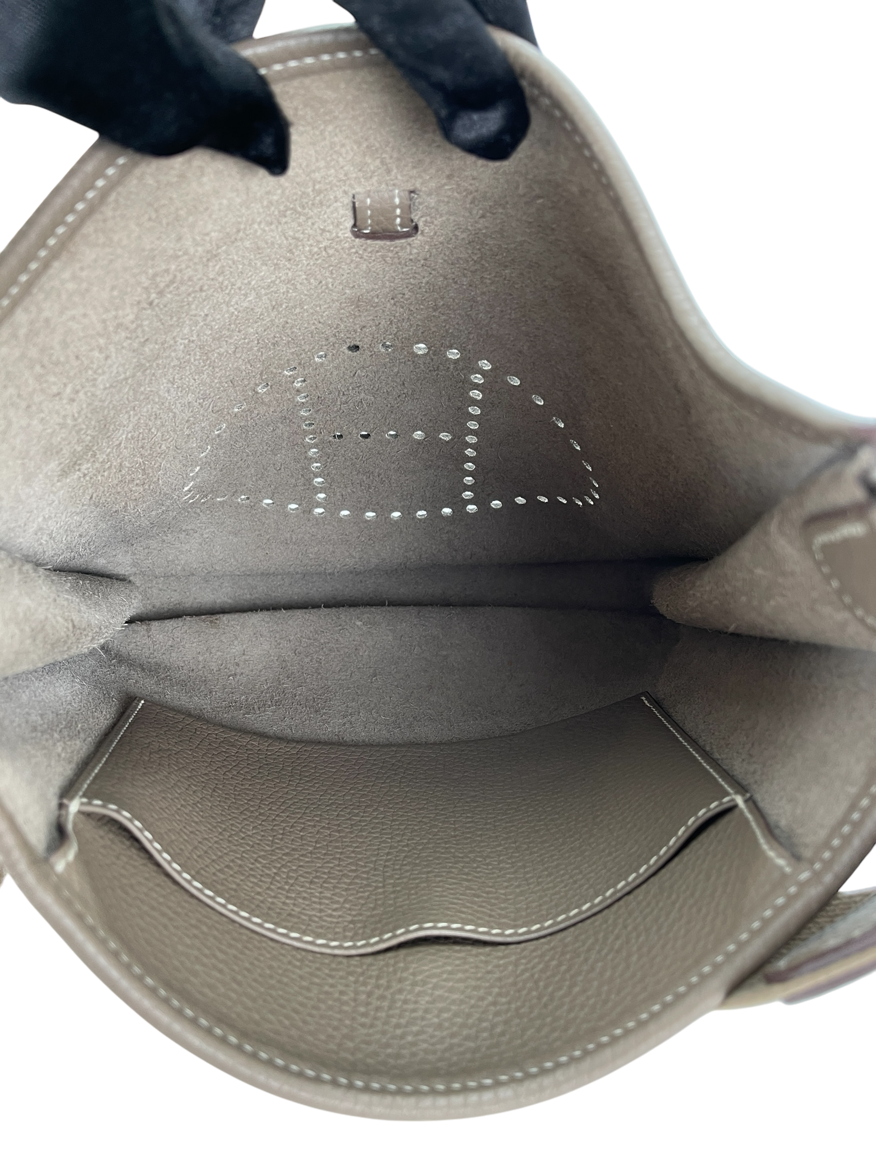 HERMES - Evelyne PM Evelyne 29 Etoupe Clemence Palladium Hardware