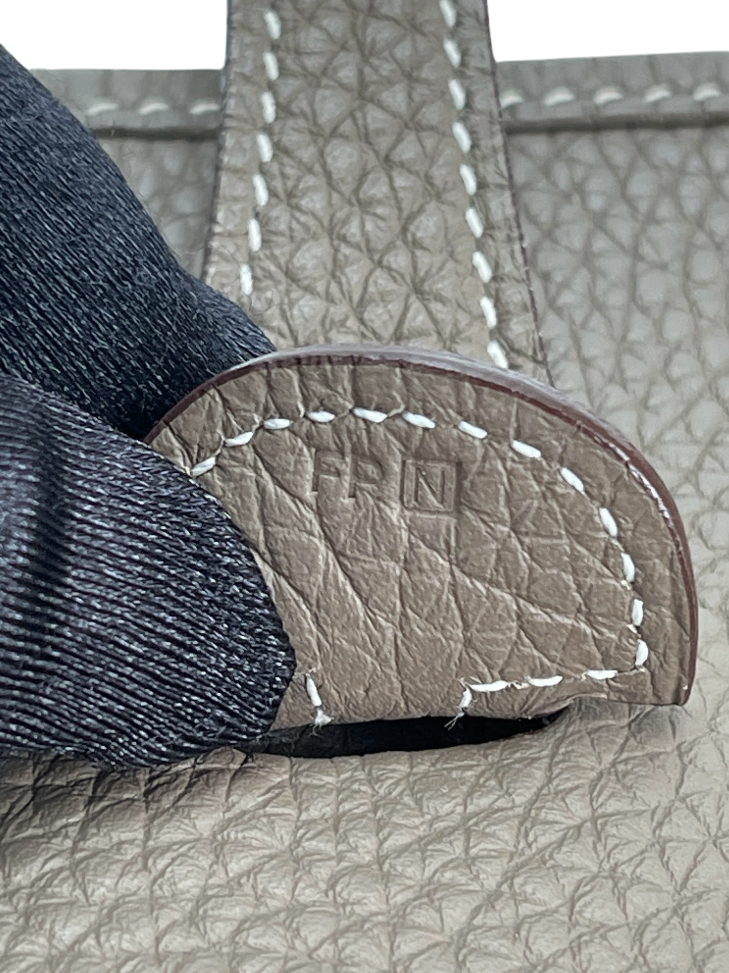 HERMES - Evelyne PM Evelyne 29 Etoupe Clemence Palladium Hardware