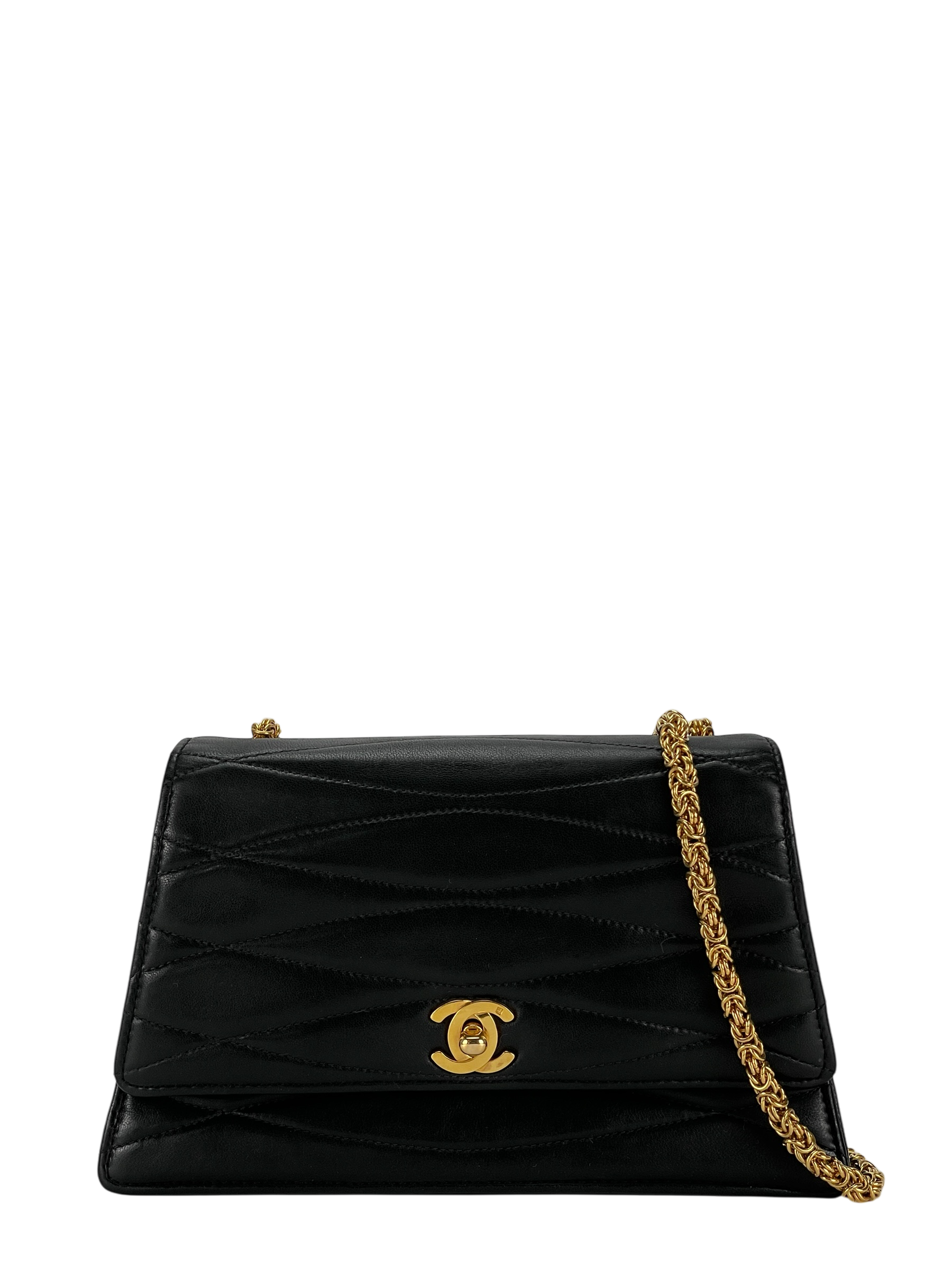 CHANEL - Wave Stitch Lambskin Single Flap Single Chain Bag Coco Mark Black Gold Hardware