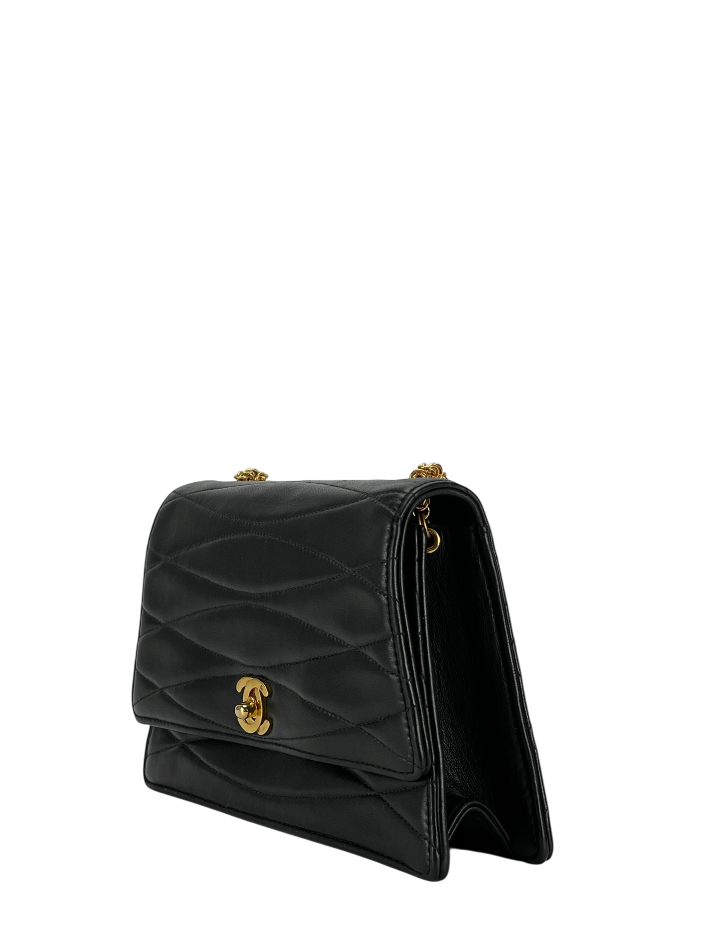 CHANEL - Wave Stitch Lambskin Single Flap Single Chain Bag Coco Mark Black Gold Hardware