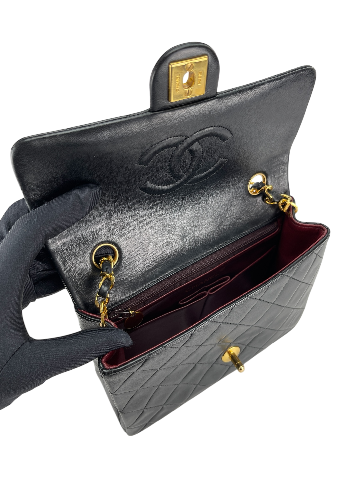 CHANEL - Mini Matlasse 20 Lambskin Single Flap Single Chain Bag Black Gold Hardware