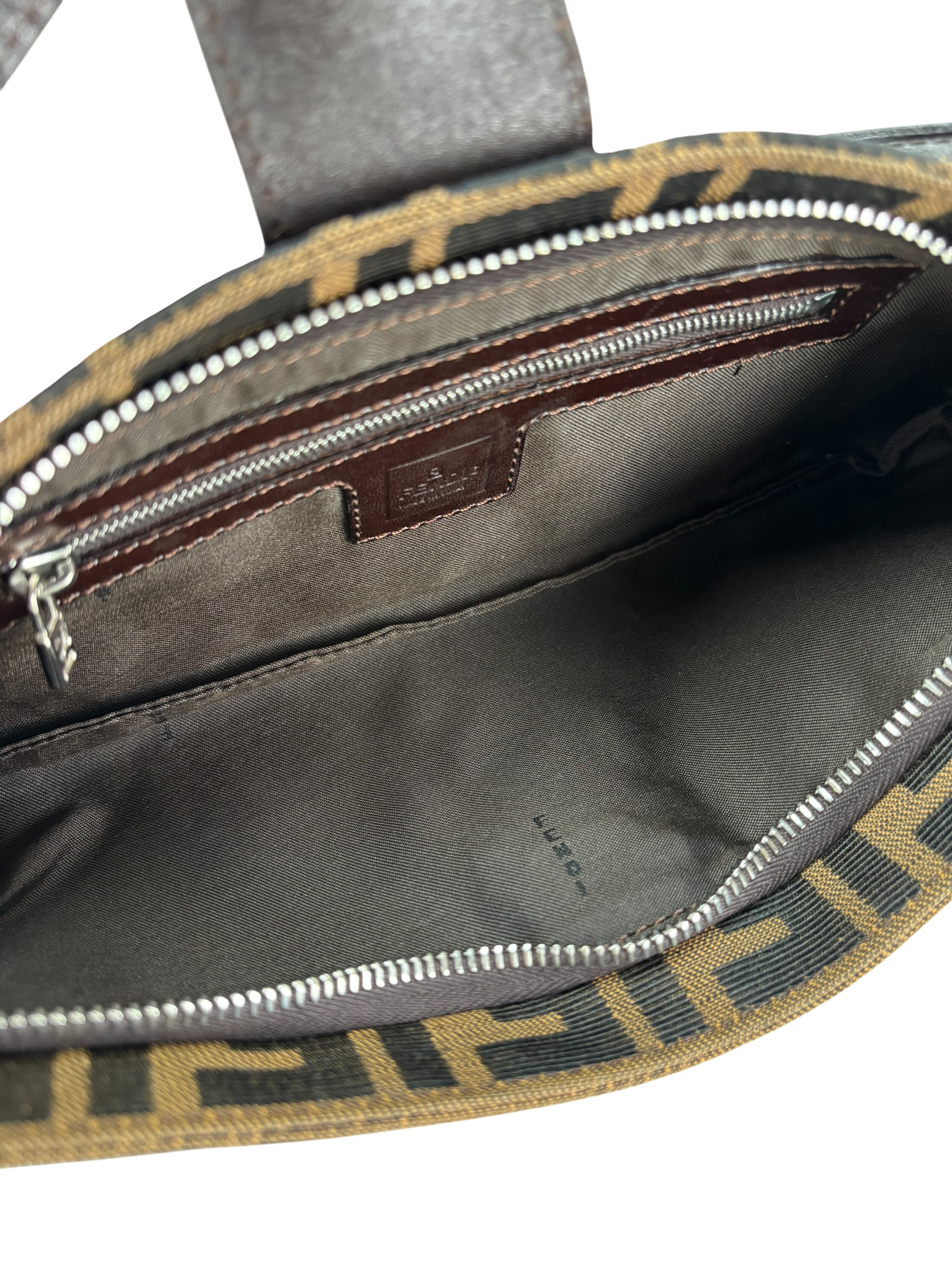 FENDI - Brown Zucca Baguette One-shoulder bag Silver Hardware