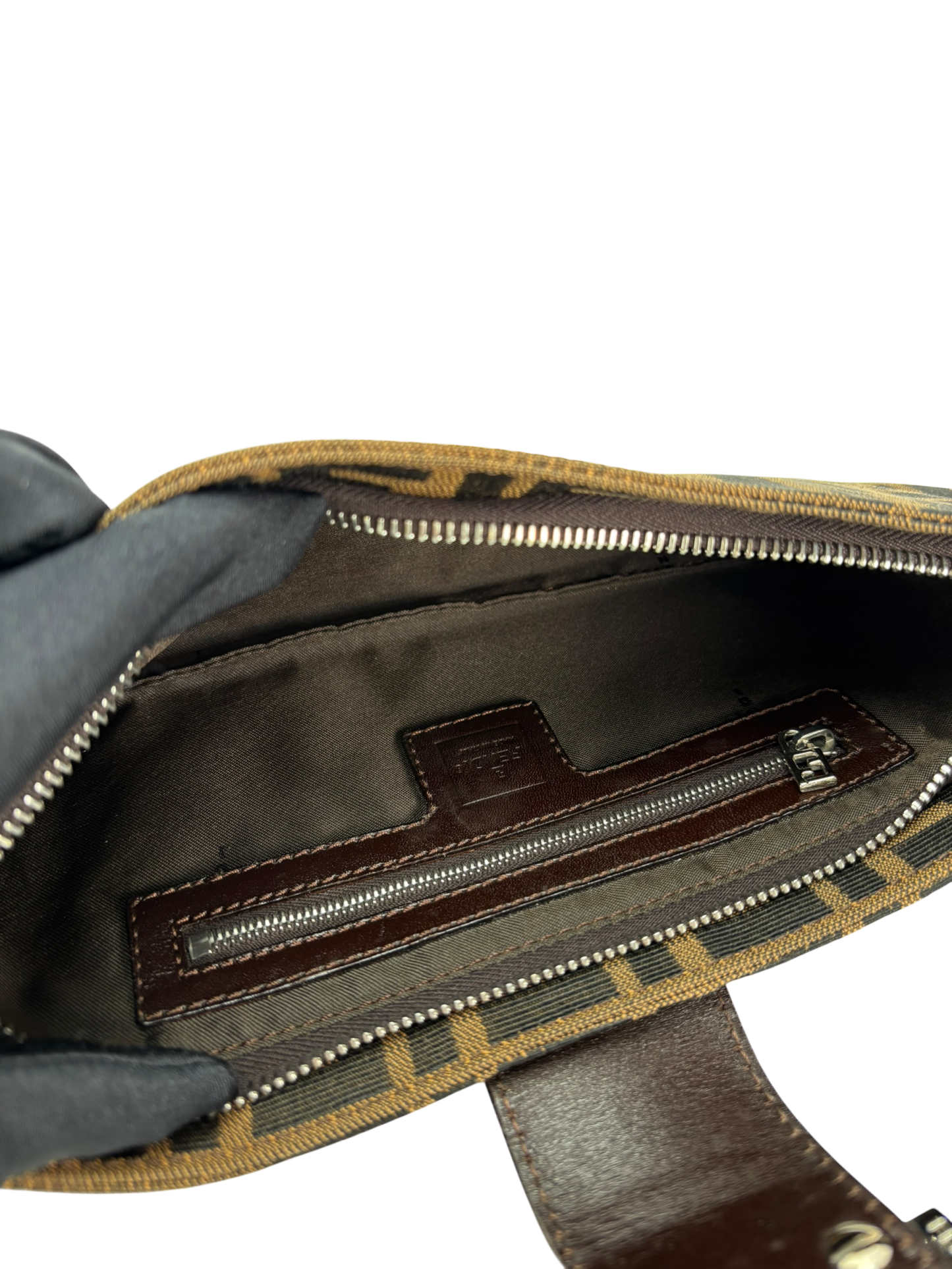 FENDI - Brown Zucca Baguette One-shoulder bag Silver Hardware