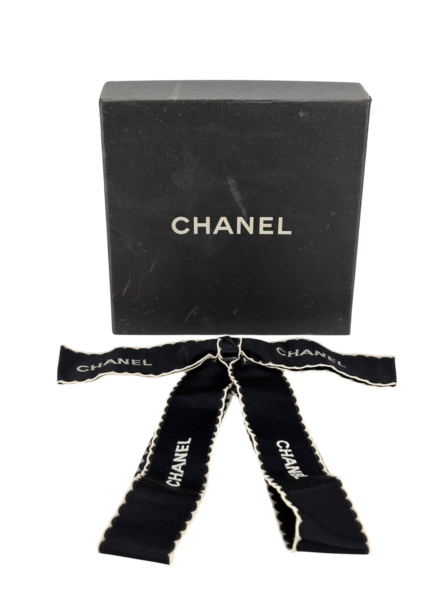 CHANEL - 1970-1980 Black Ribbon Brooch