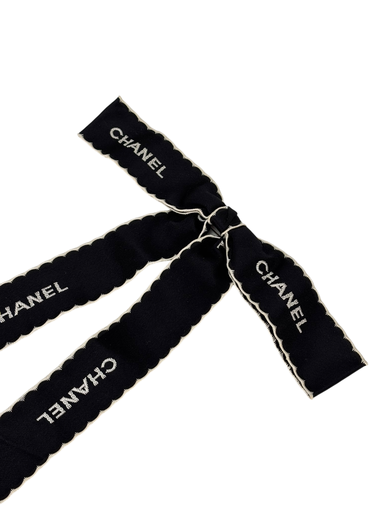 CHANEL - 1970-1980 Black Ribbon Brooch