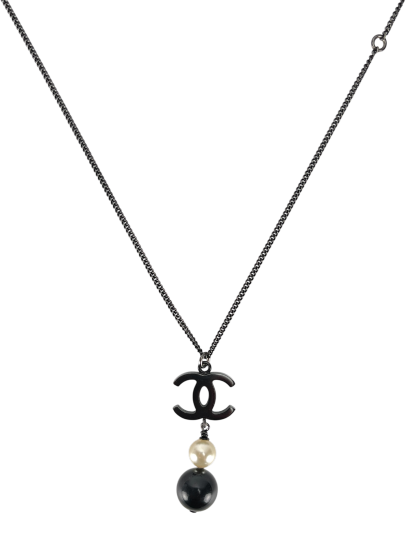 CHANEL - 14B Black Pearl CC Mark Necklace