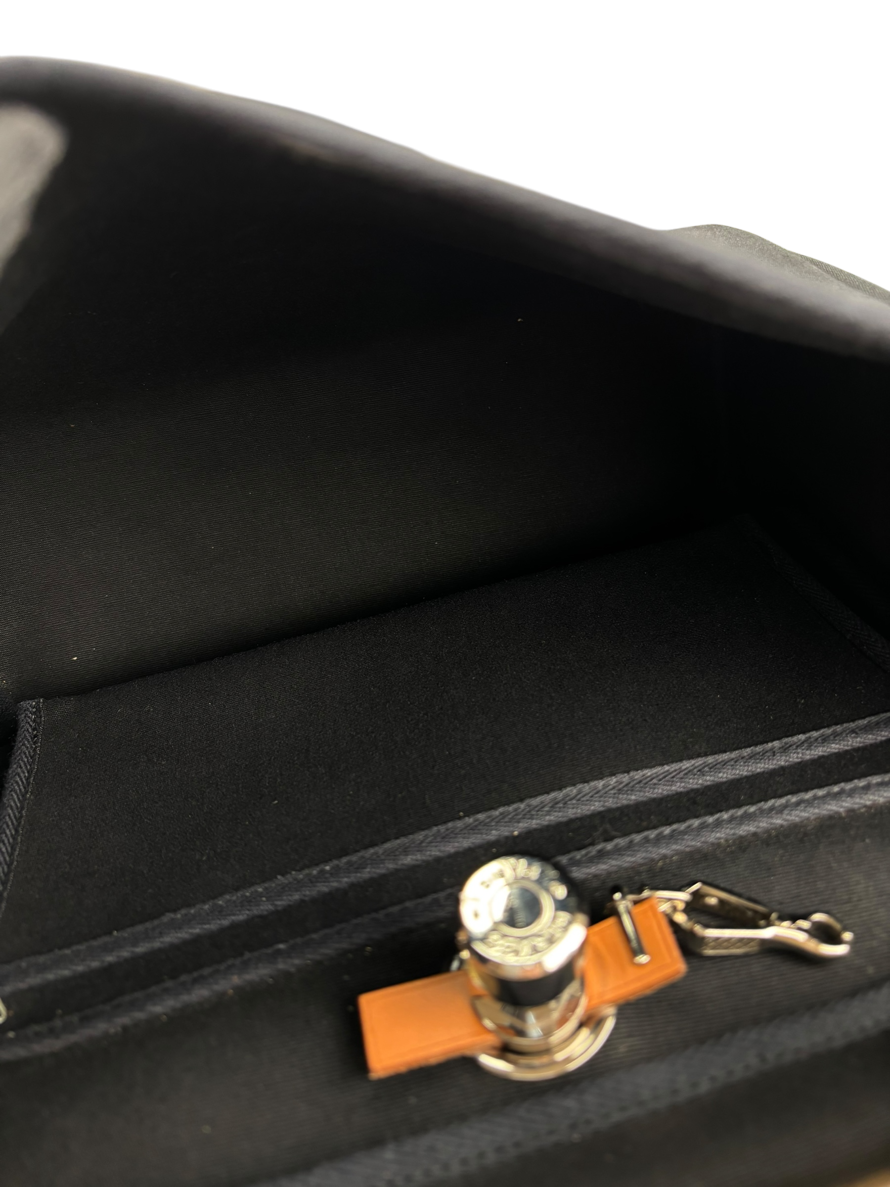 HERMES - Herbag Zip 31 (PM) Black Toile Palladium Hardware