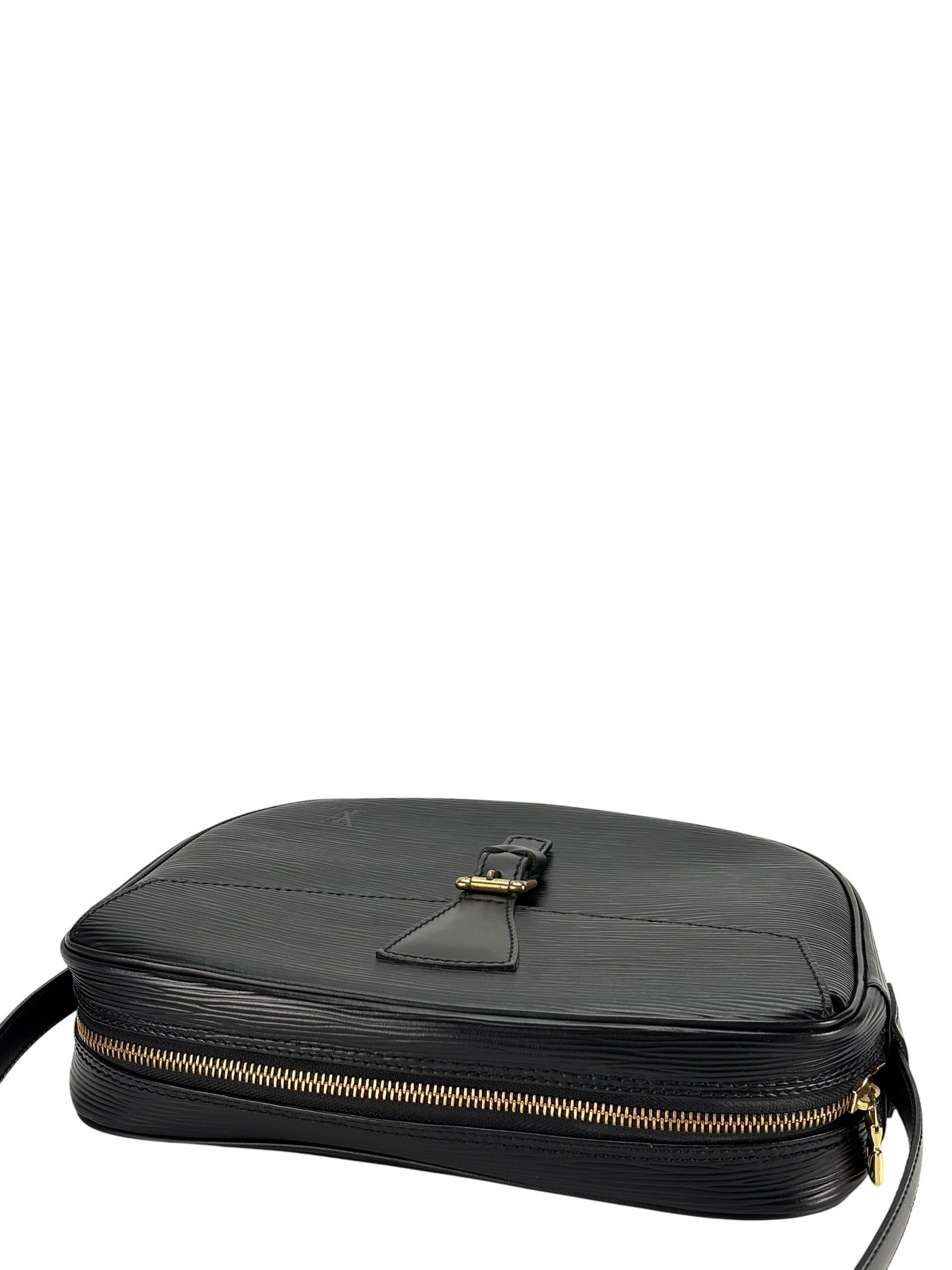 LOUIS VUITTON - Black Epi Jeune Fille Shoulder Bag