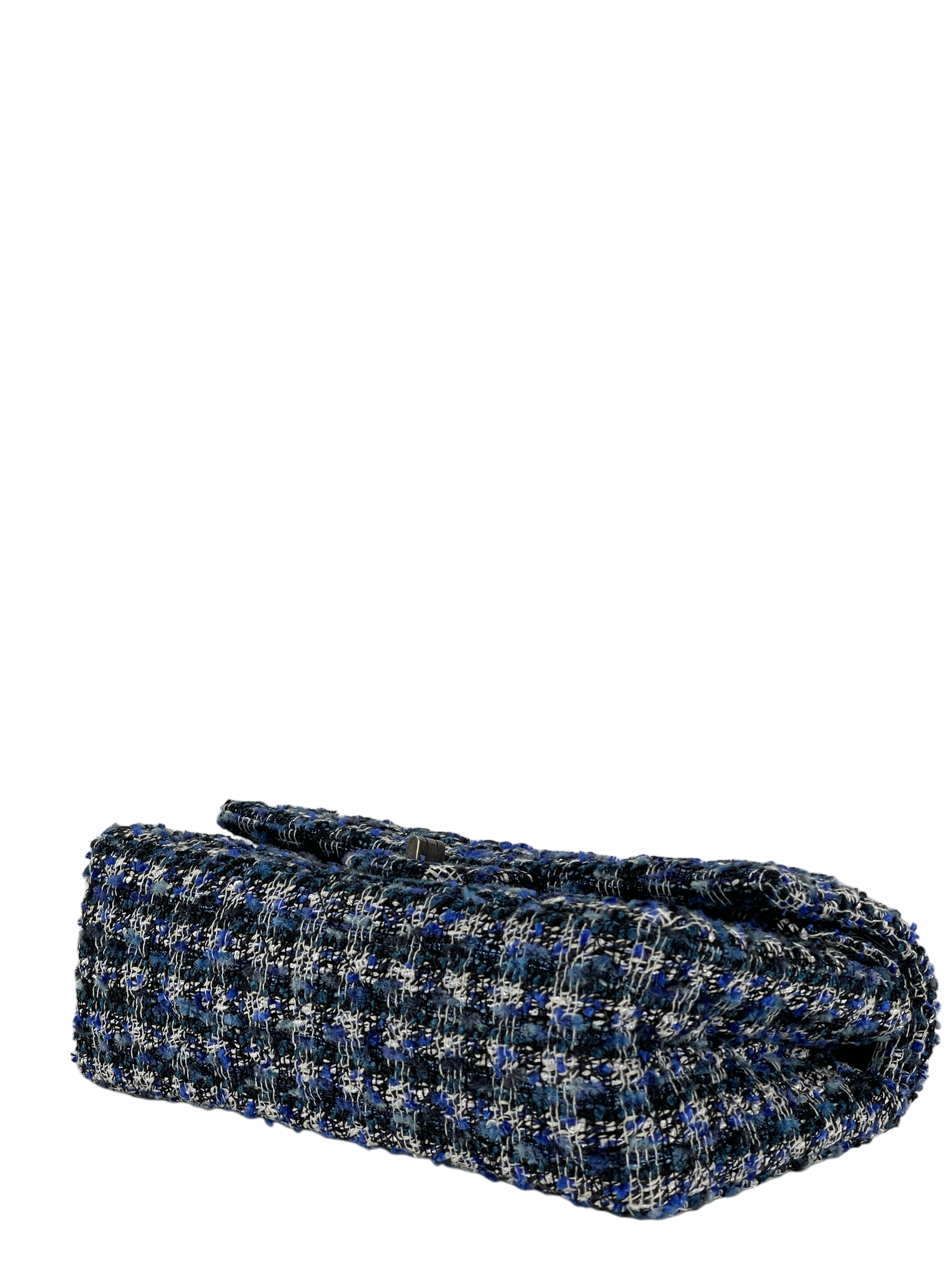 CHANEL - 2.55 Reissue 226 Flap Blue White Tweed Ruthenium Hardware