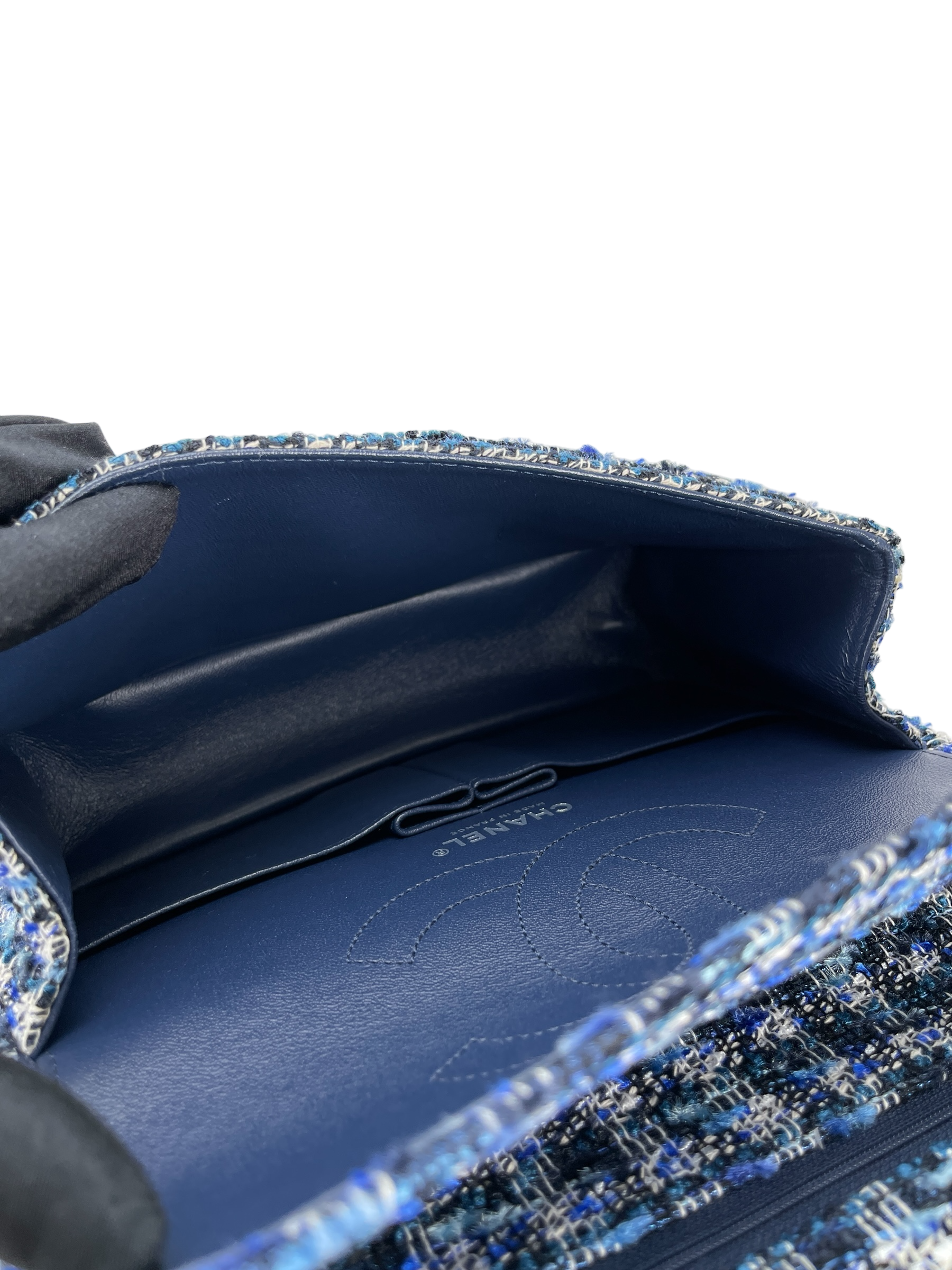 CHANEL - 2.55 Reissue 226 Flap Blue White Tweed Ruthenium Hardware