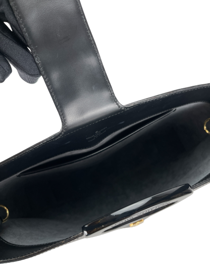 LOUIS VUITTON - Black Epi Leather Reverie Shoulder Bag