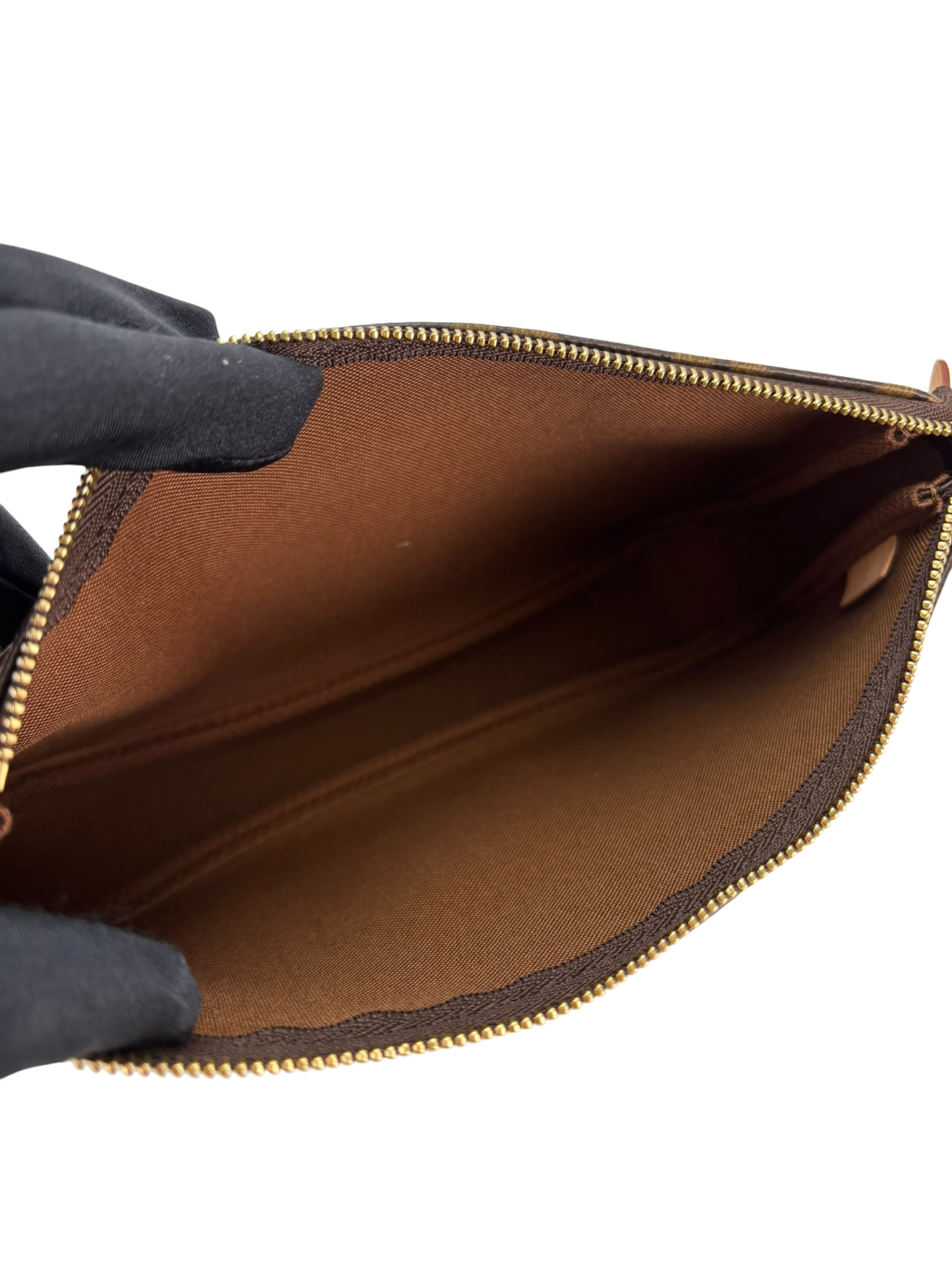LOUIS VUITTON - Monogram Pochette Accessoire Brown Handbag