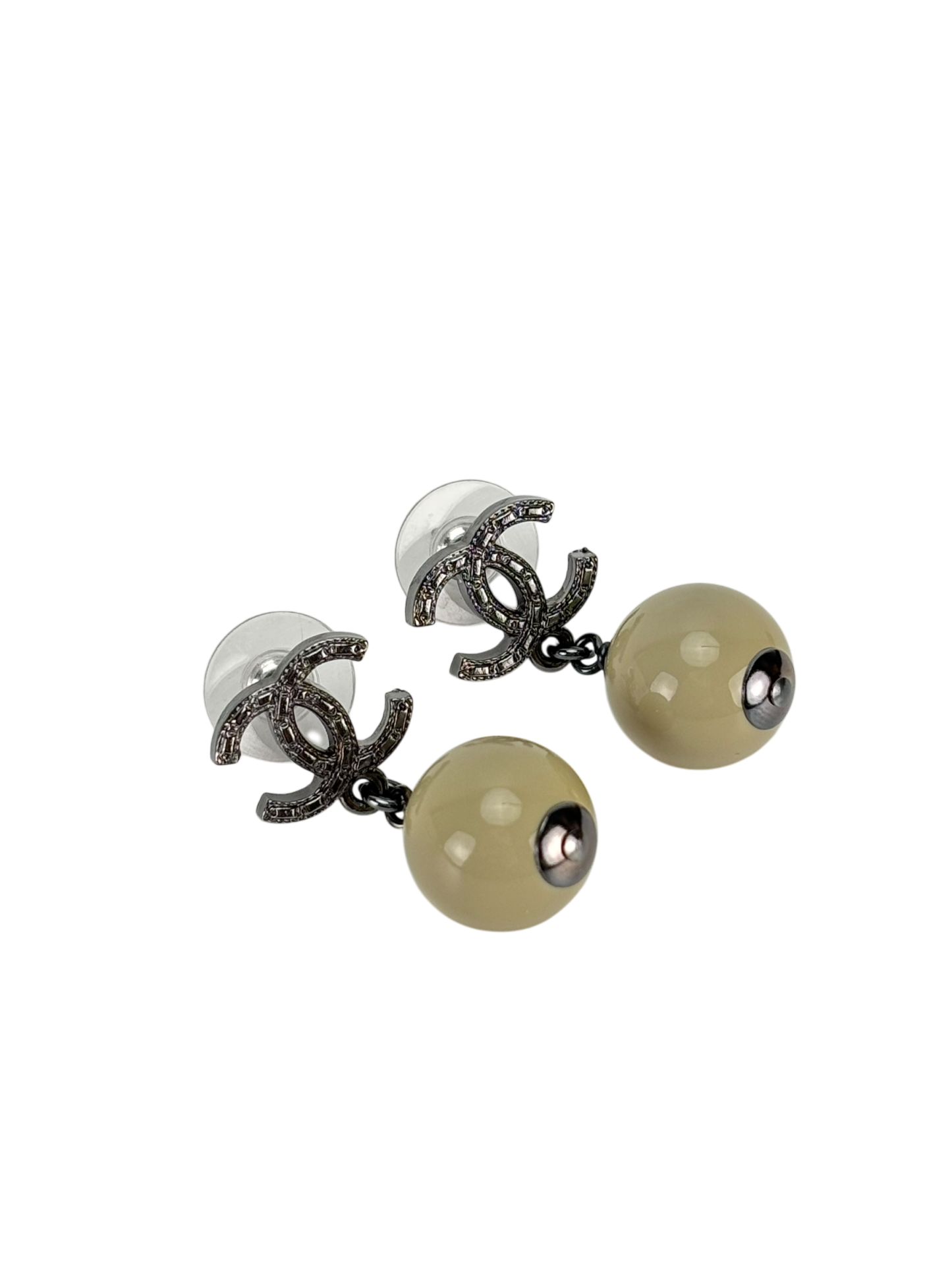 CHANEL - 13A CC Mark Sliver Pearl Earrings 