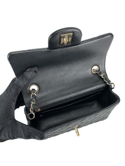 CHANEL - Mini Matlasse 20 Lambskin Single Flap Chain Bag Black Gold Hardware