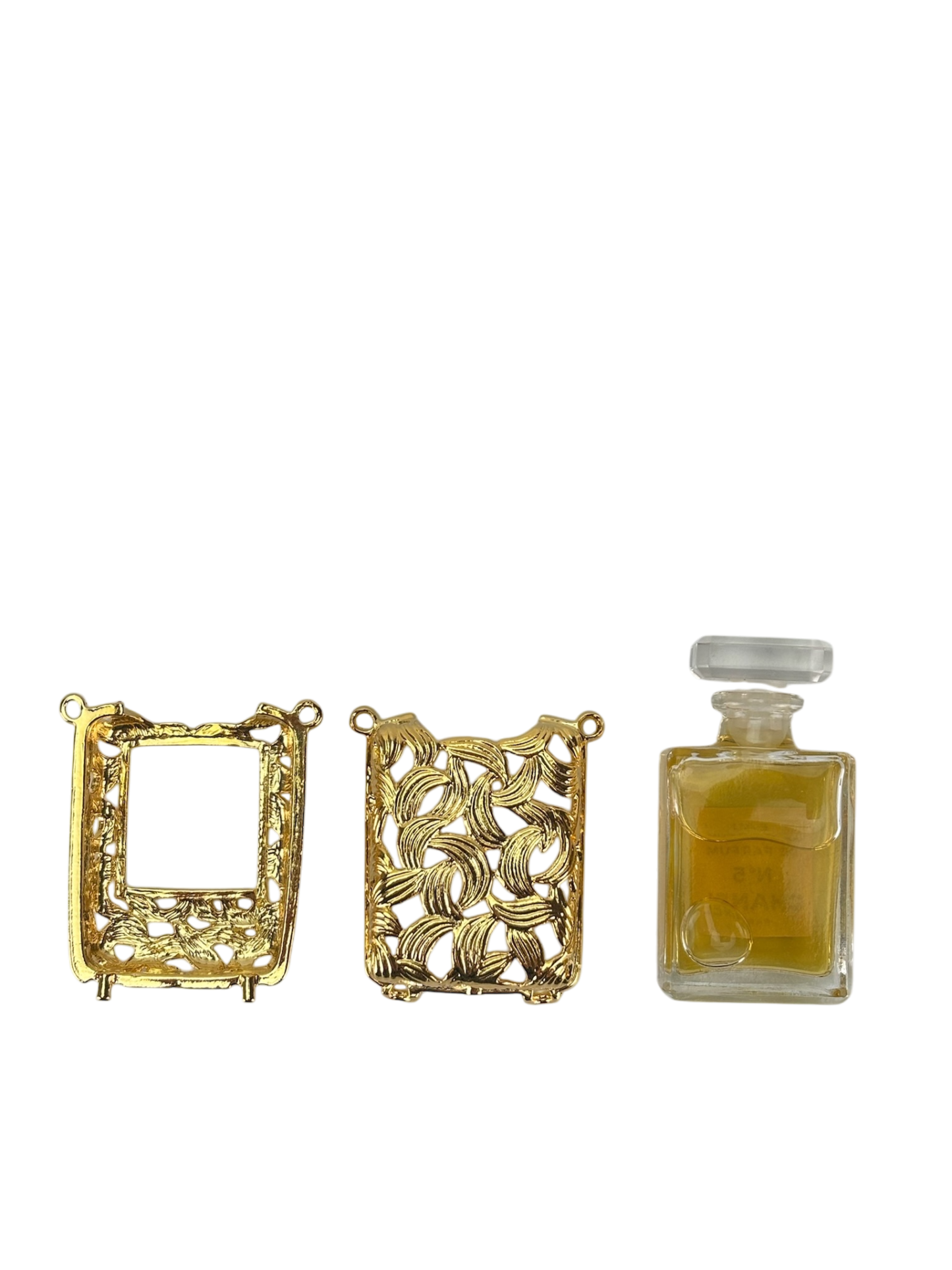 CHANEL - №5 Perfume Case Necklace