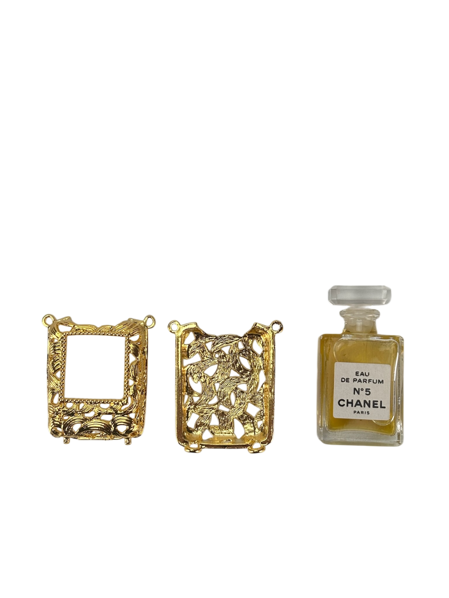 CHANEL - №5 Perfume Case Necklace