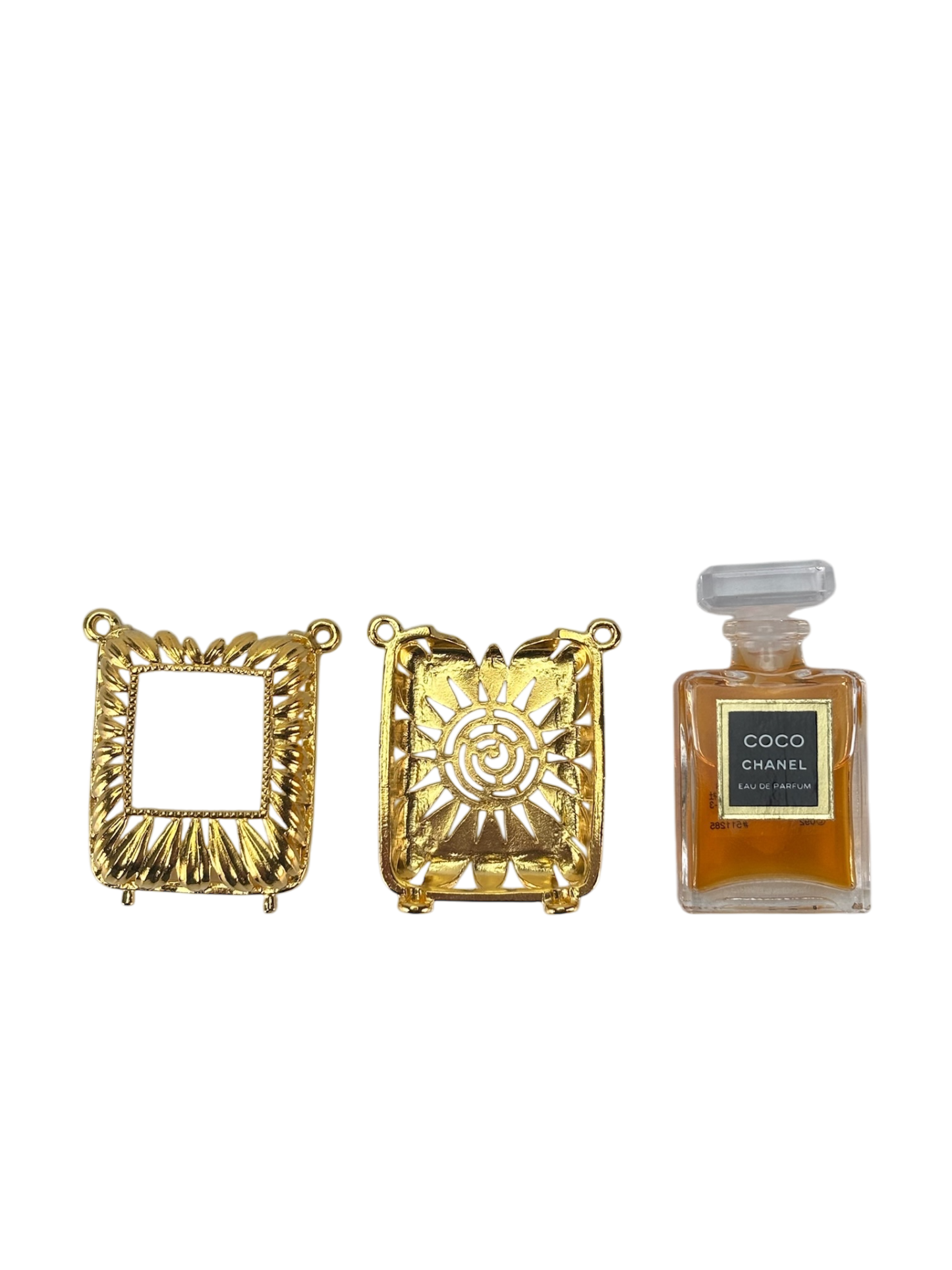 CHANEL - Coco chanel Perfume Case Necklace