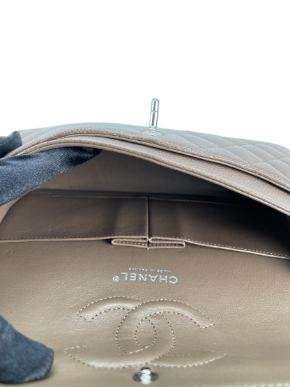 CHANEL - Medium Classic Double Flap Bag Brown Caviar Sliver Hardware (CF25)