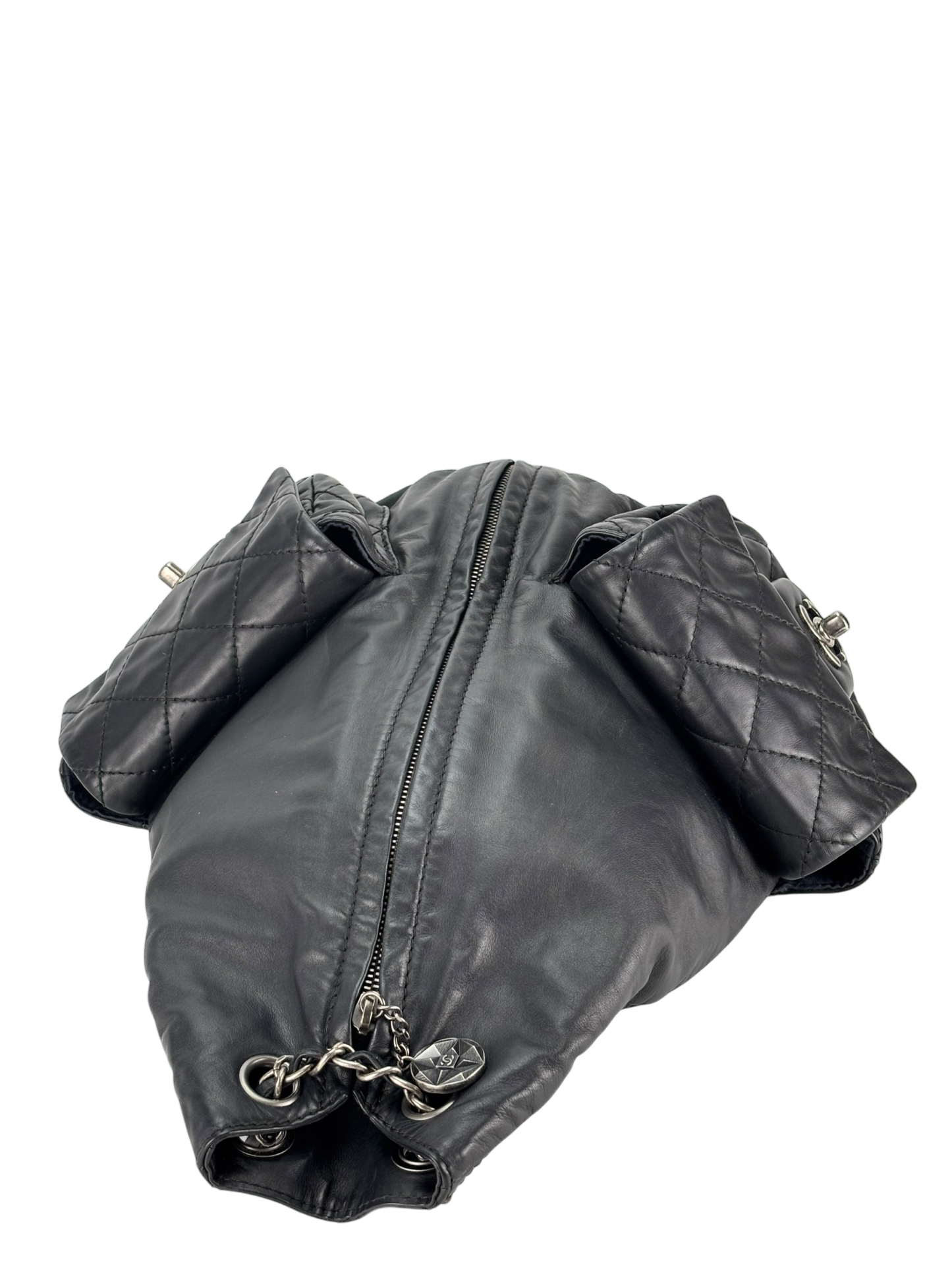 CHANEL - Black Lambskin Gunmetallic Hardware Matelasse Backpack