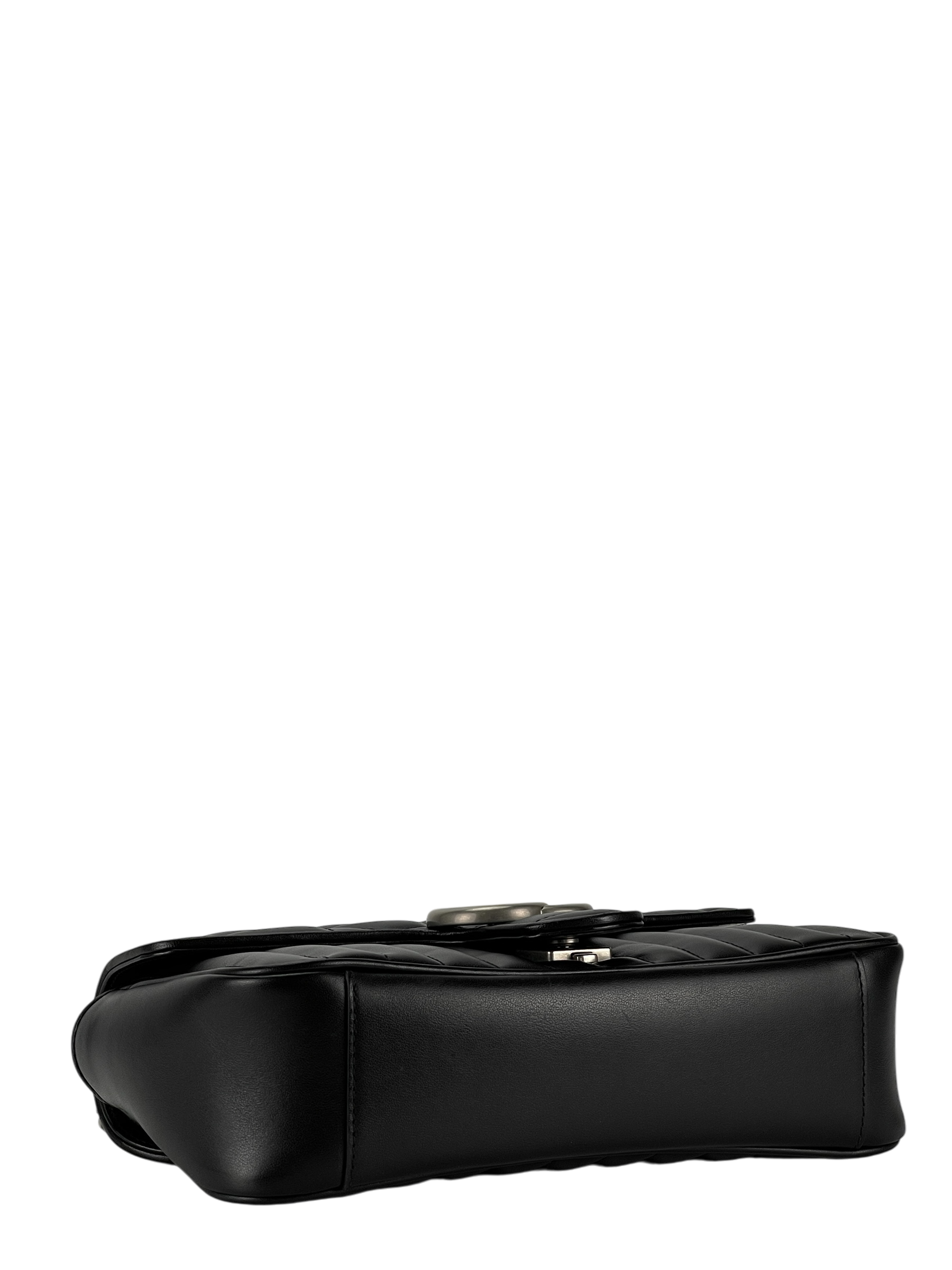 GUCCI - Black GG Marmont Medium Shoulder Bag Sliver Hardware