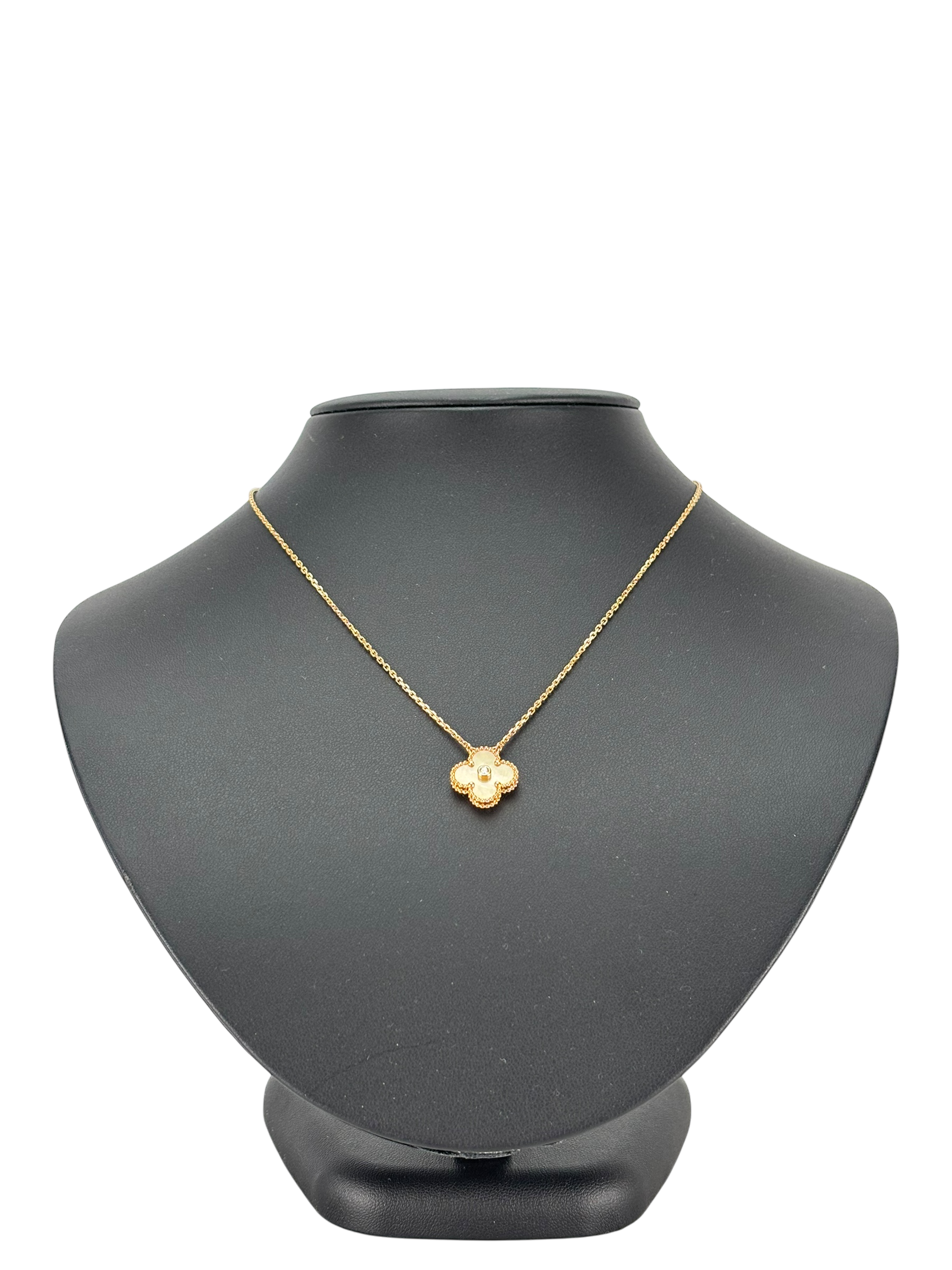 Van Cleef & Arpels - VCA Alhambra Necklace Yellow Gold 750YG Gold Mother of Pearl