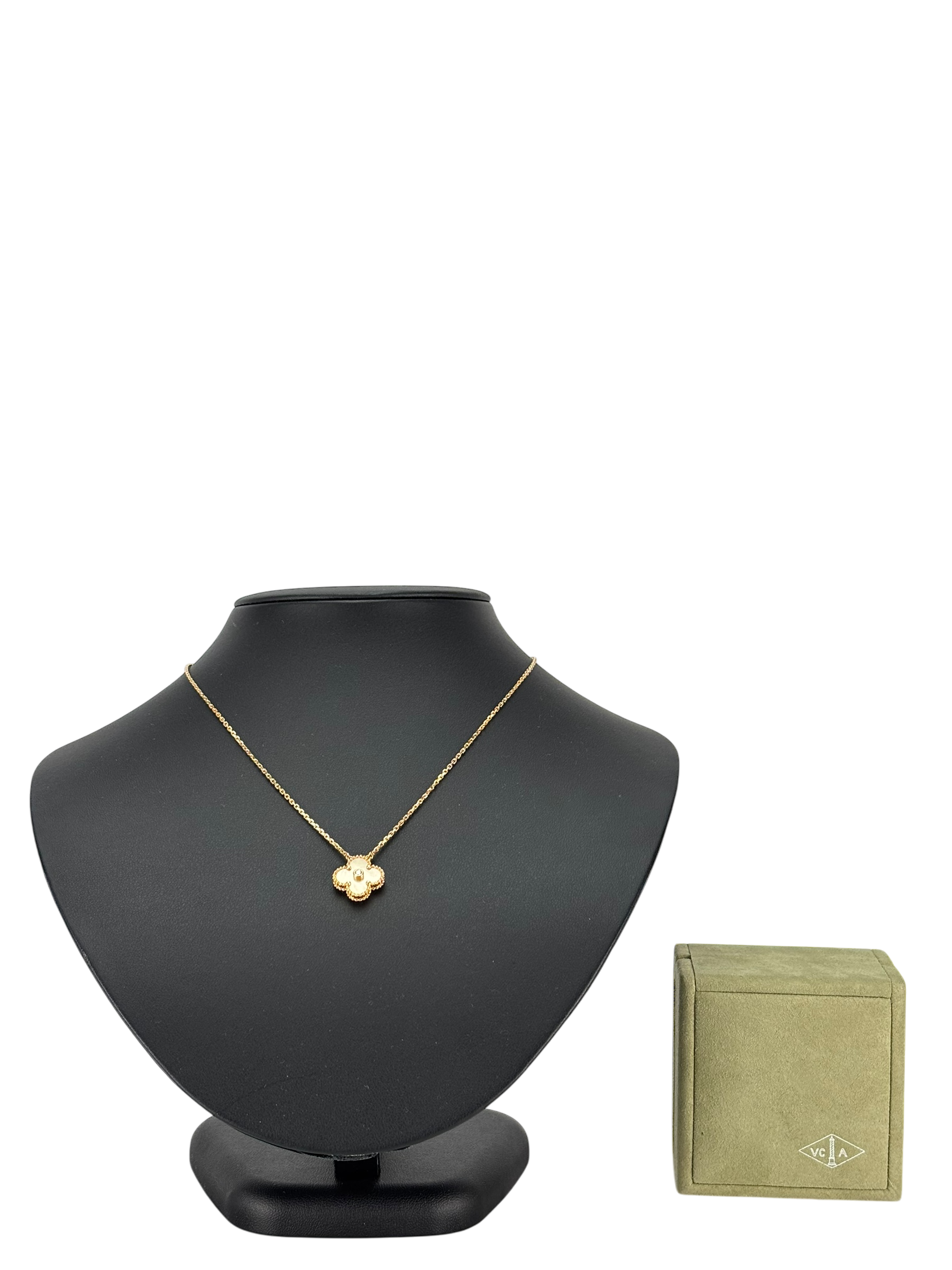 Van Cleef & Arpels - VCA Alhambra Necklace Yellow Gold 750YG Gold Mother of Pearl
