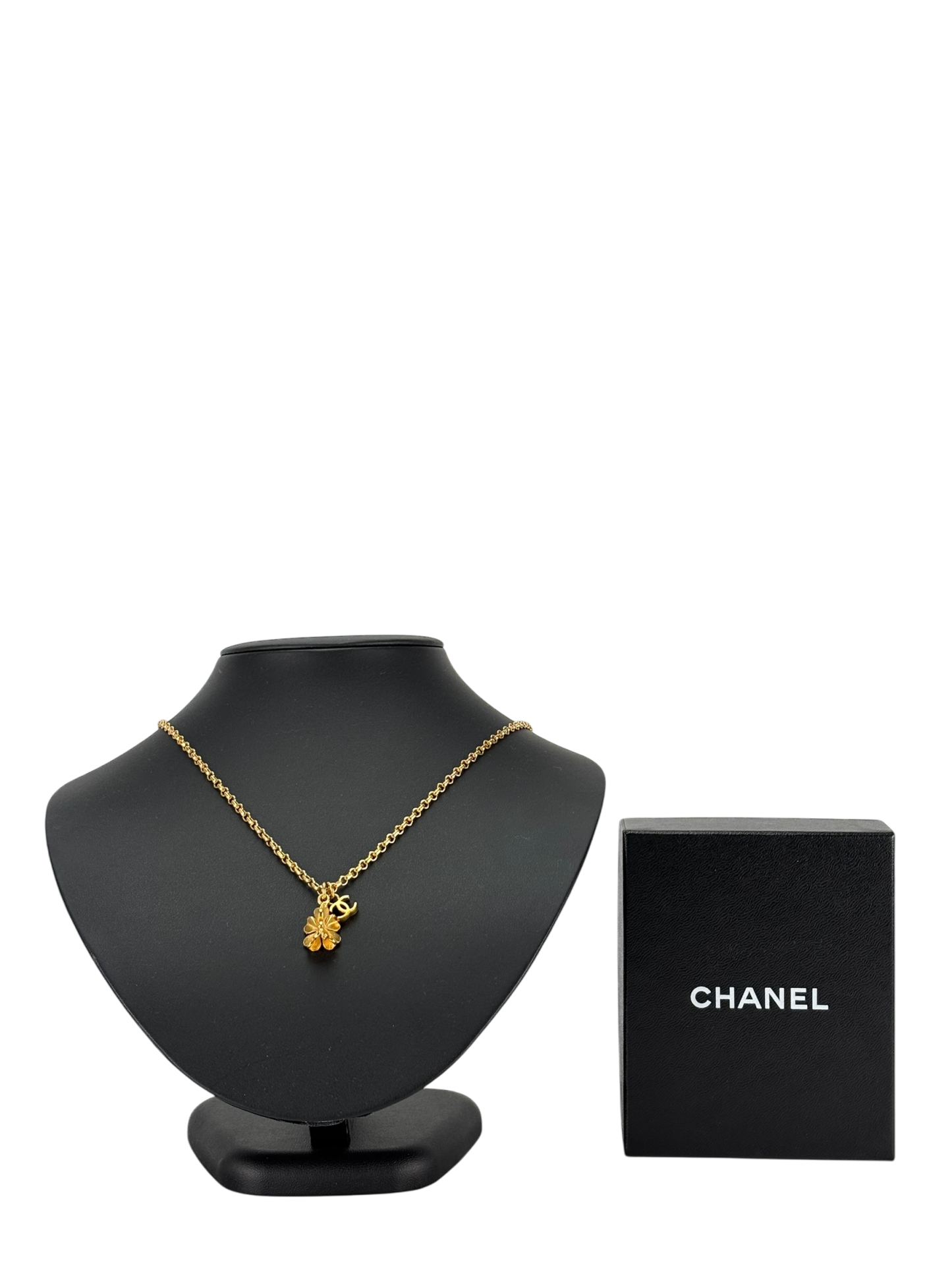CHANEL - 01A Gold Clover Necklace