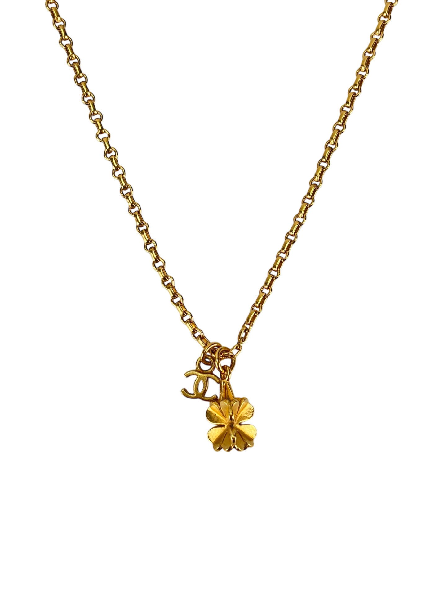 CHANEL - 01A Gold Clover Necklace