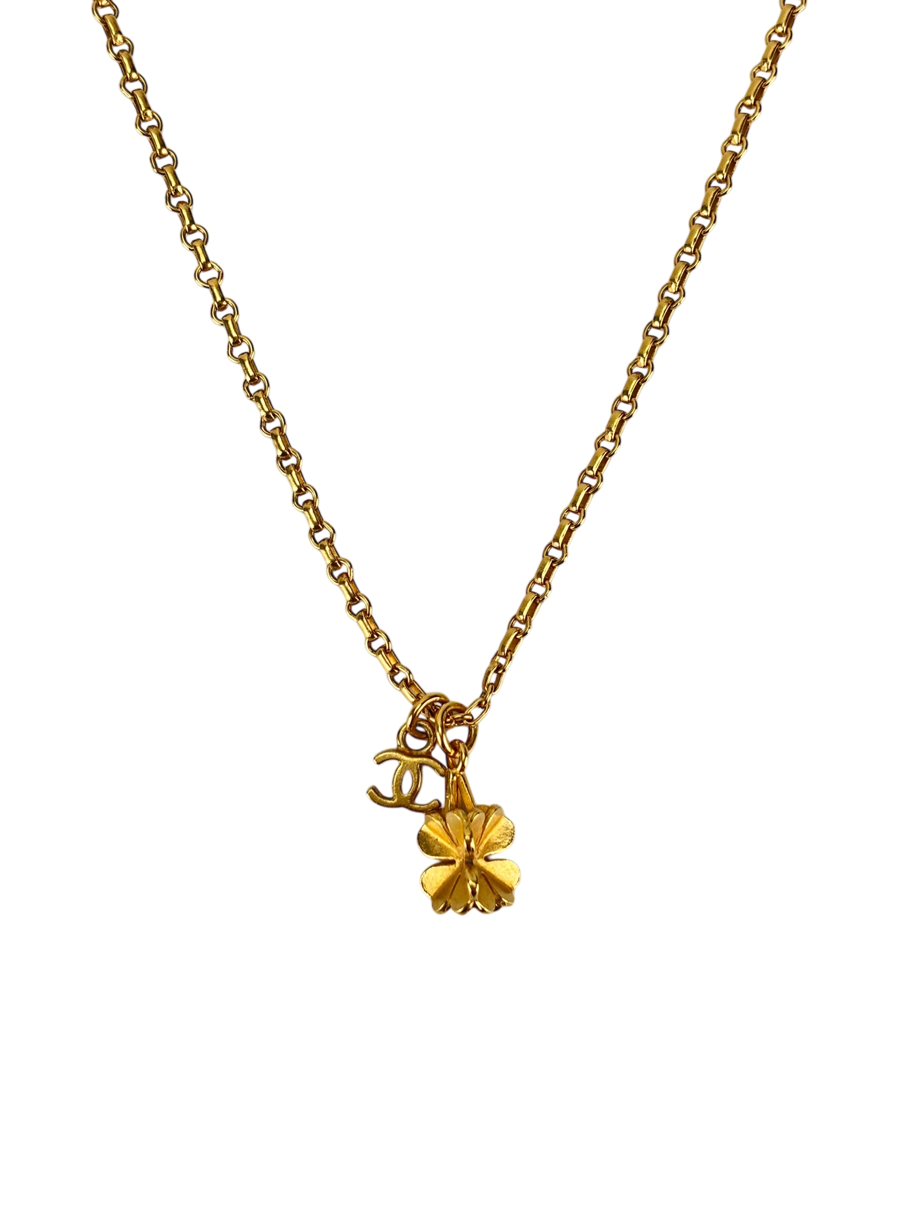 CHANEL - 01A Gold Clover Necklace