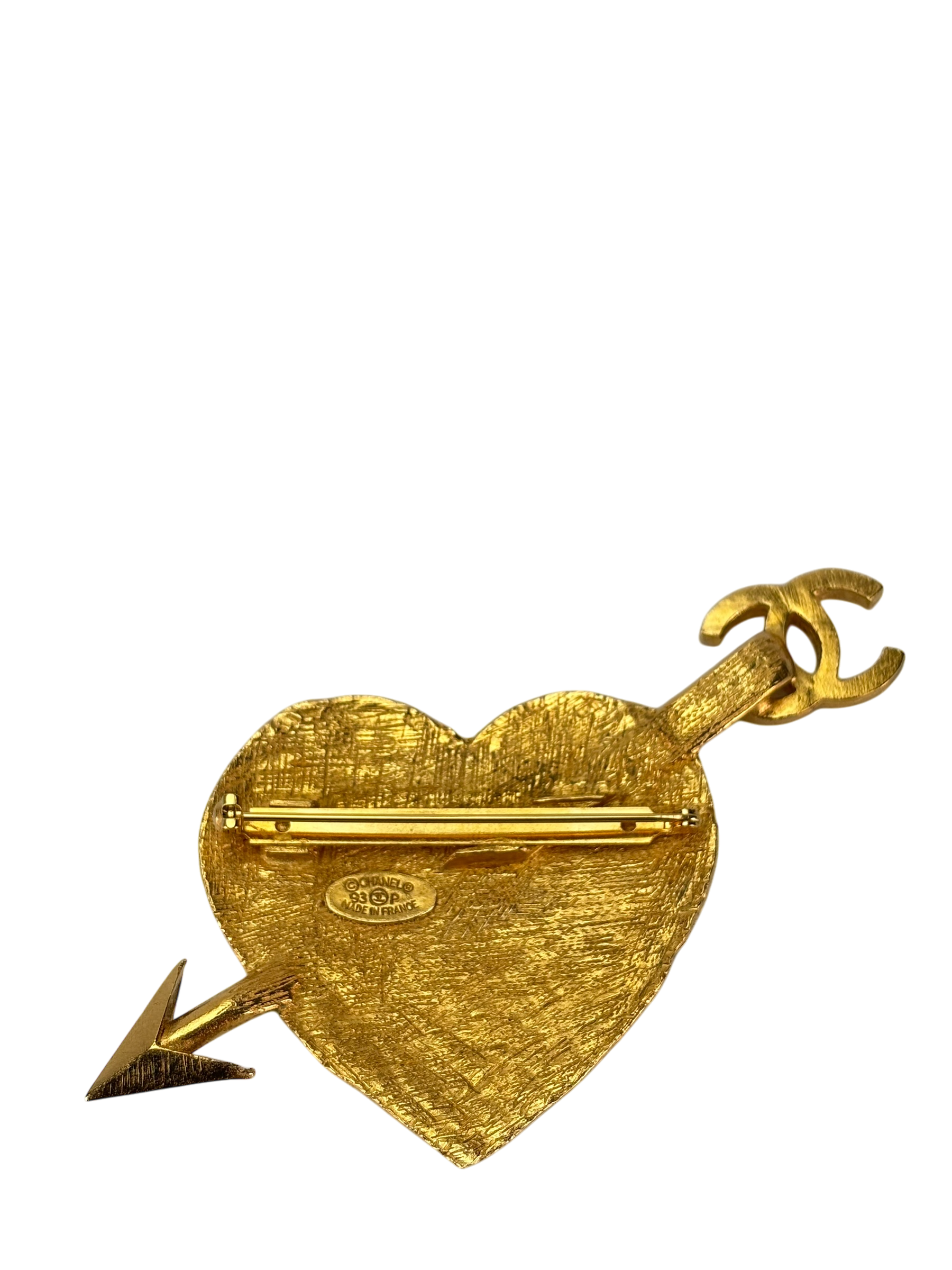 CHANEL - Gold Metal CC Arrow Heart Motif Brooch