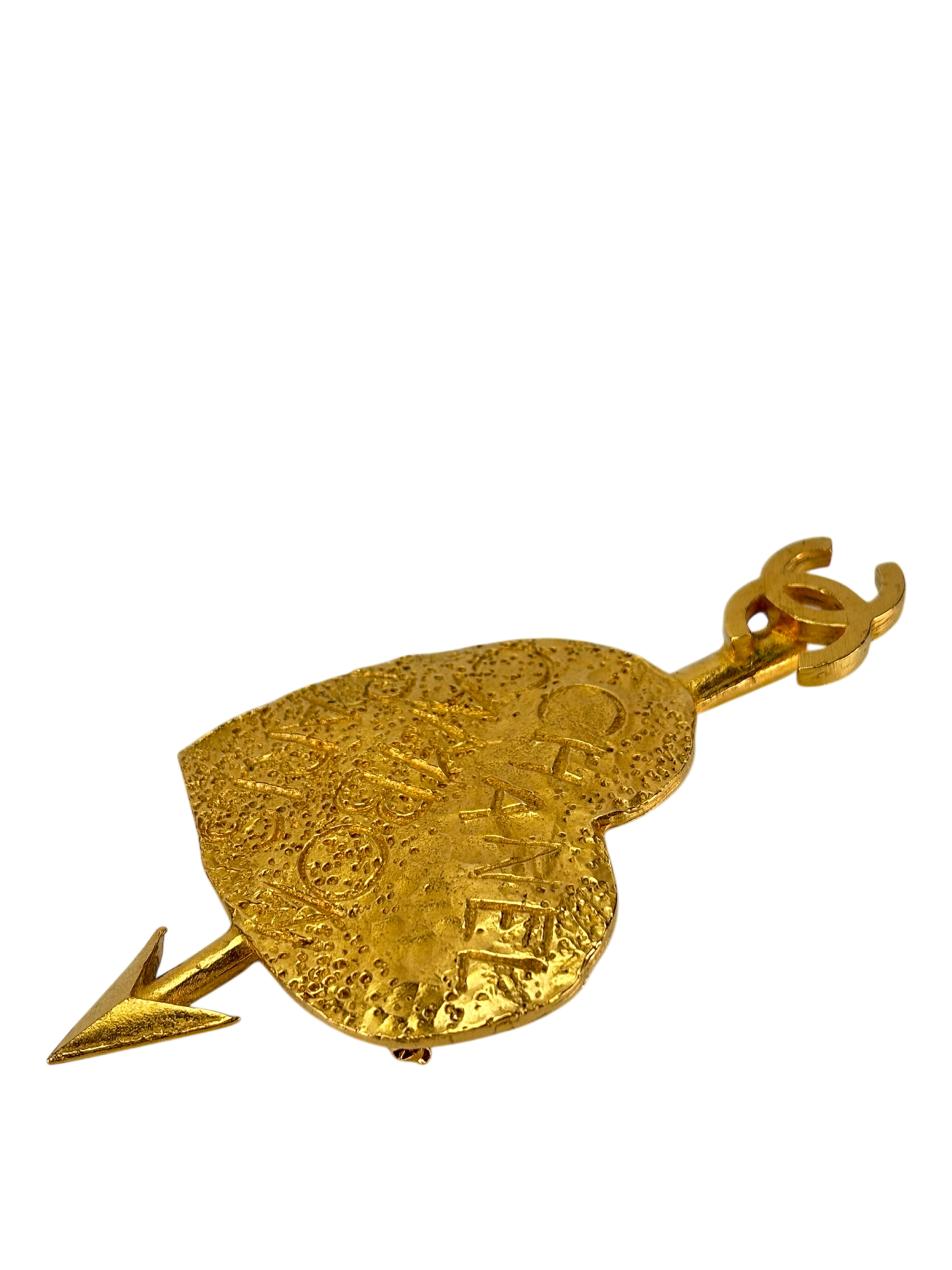 CHANEL - Gold Metal CC Arrow Heart Motif Brooch