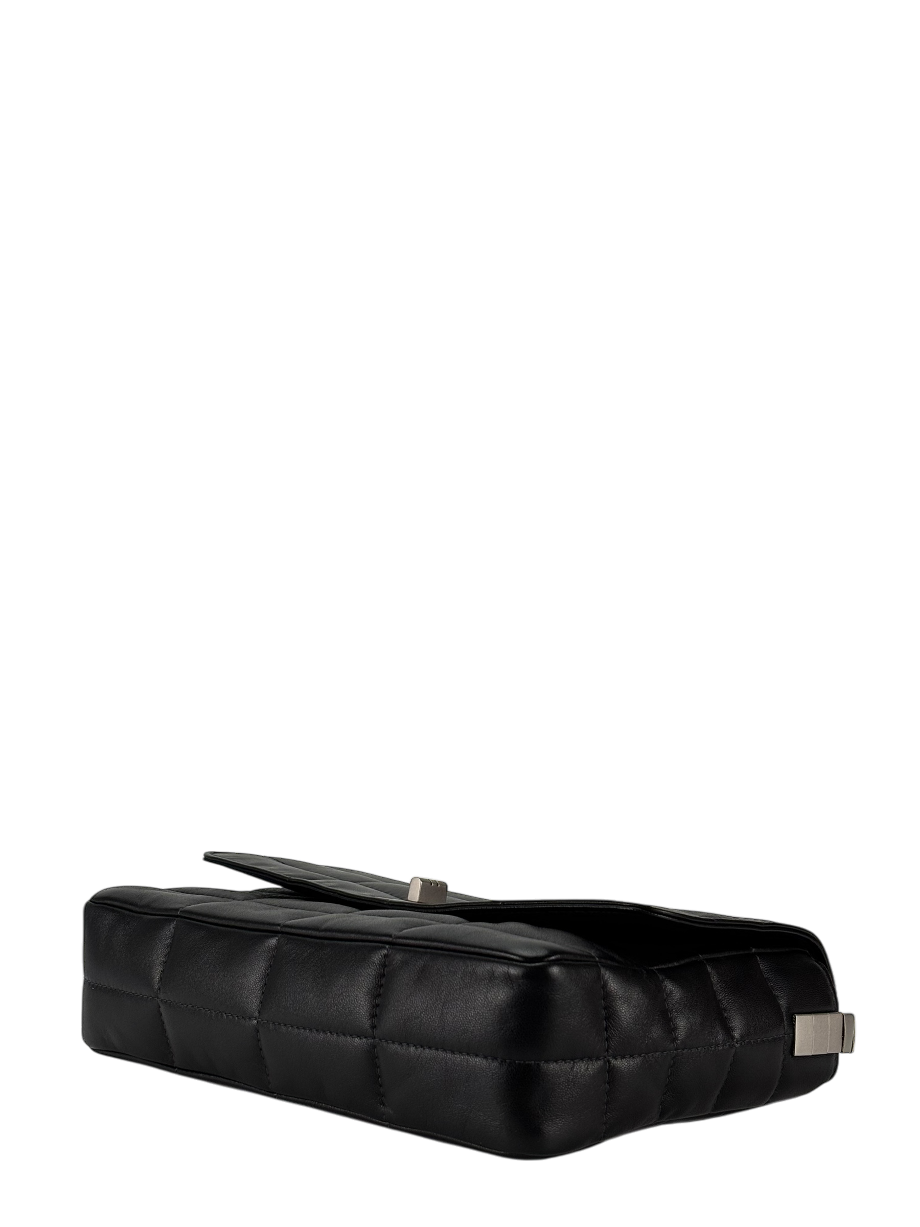 CHANEL - 2.55 Reissue Flap Black Lambskin Classic Handbag