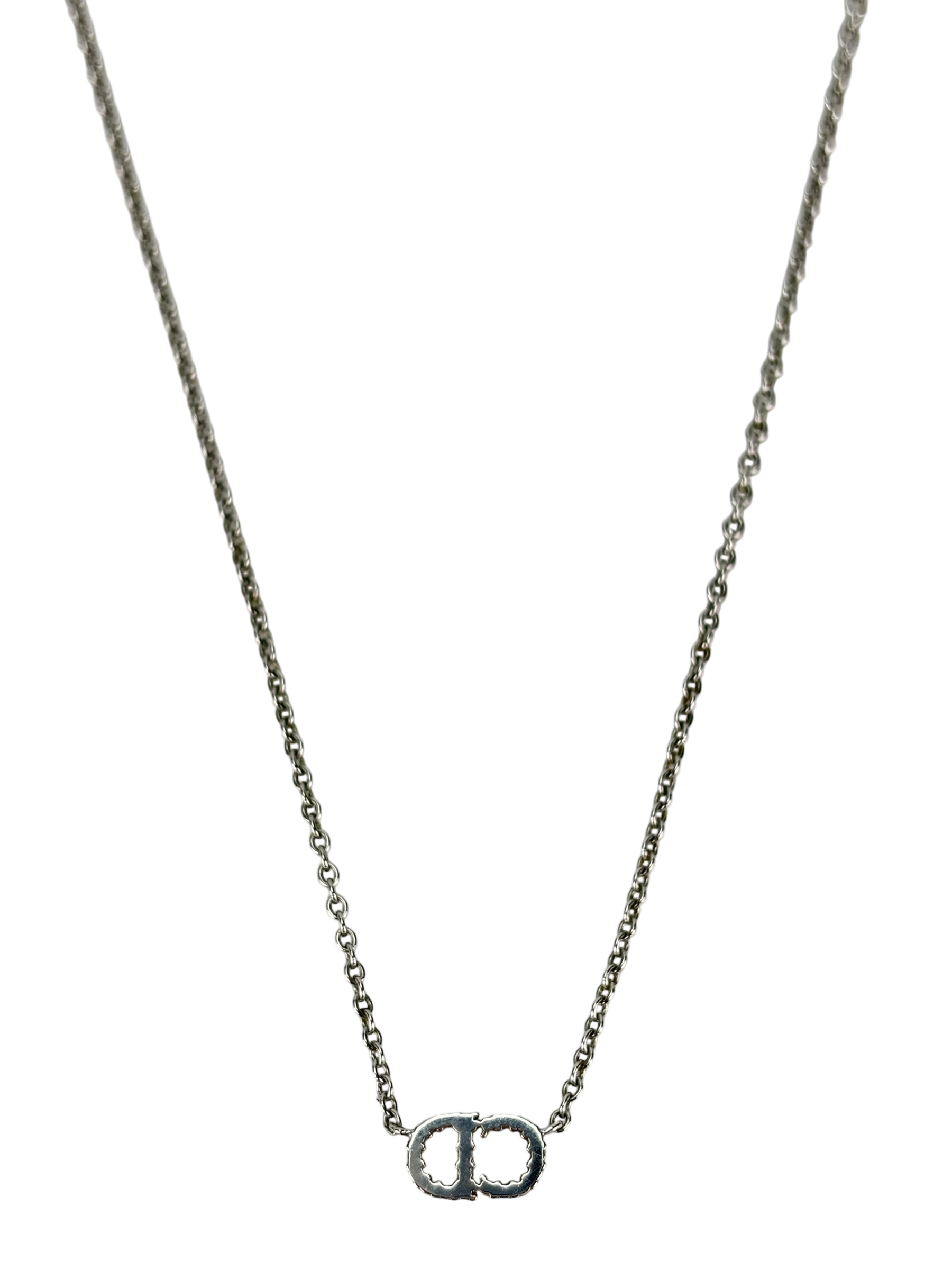 CHRISTIAN DIOR - Palladium Christian Pendant Silver Necklace