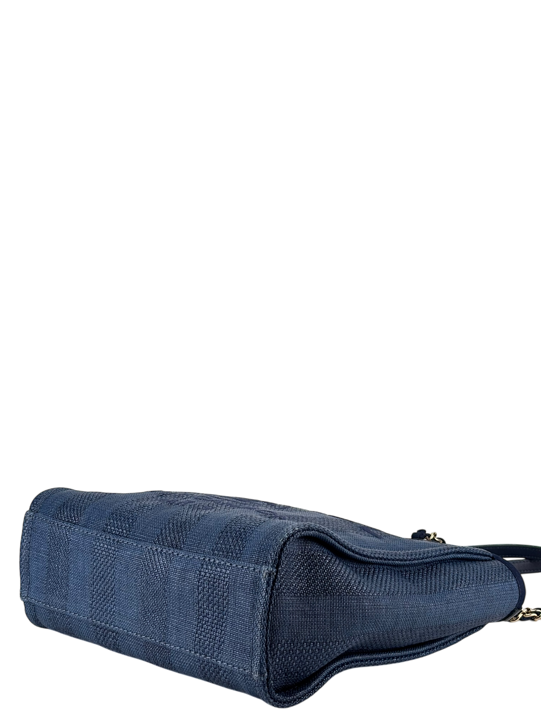 CHANEL - Blue Mixed Fibers Raffia Striped Deauville Navy Tote Bag