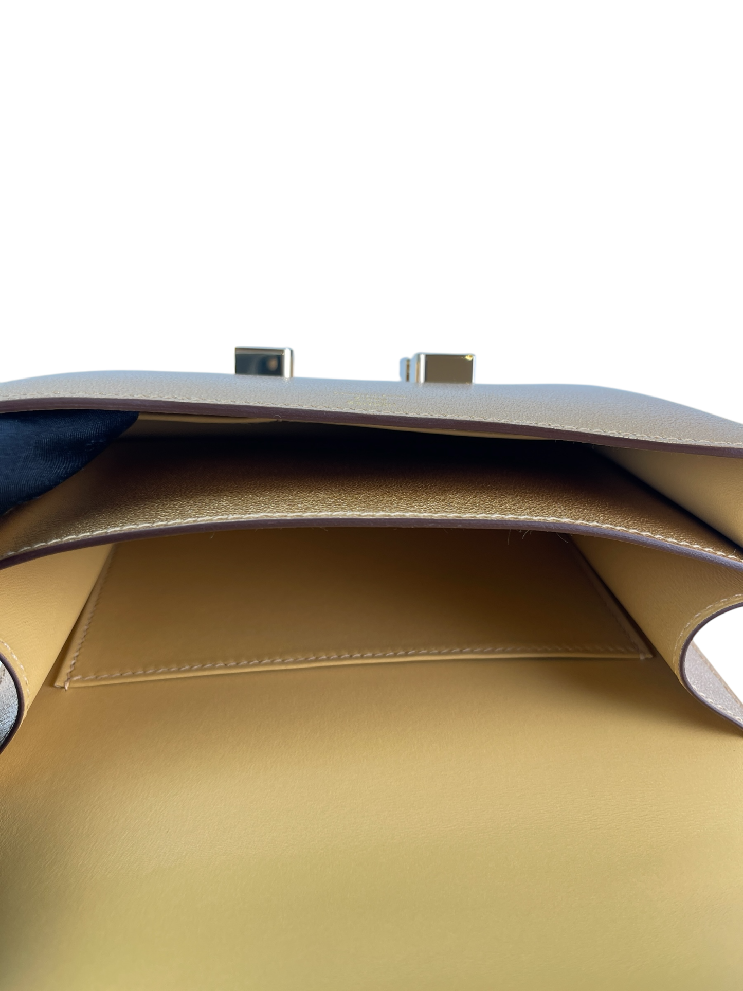 HERMES - Constance Mini 19 Dore Chevre Permabrass Gold Hardware