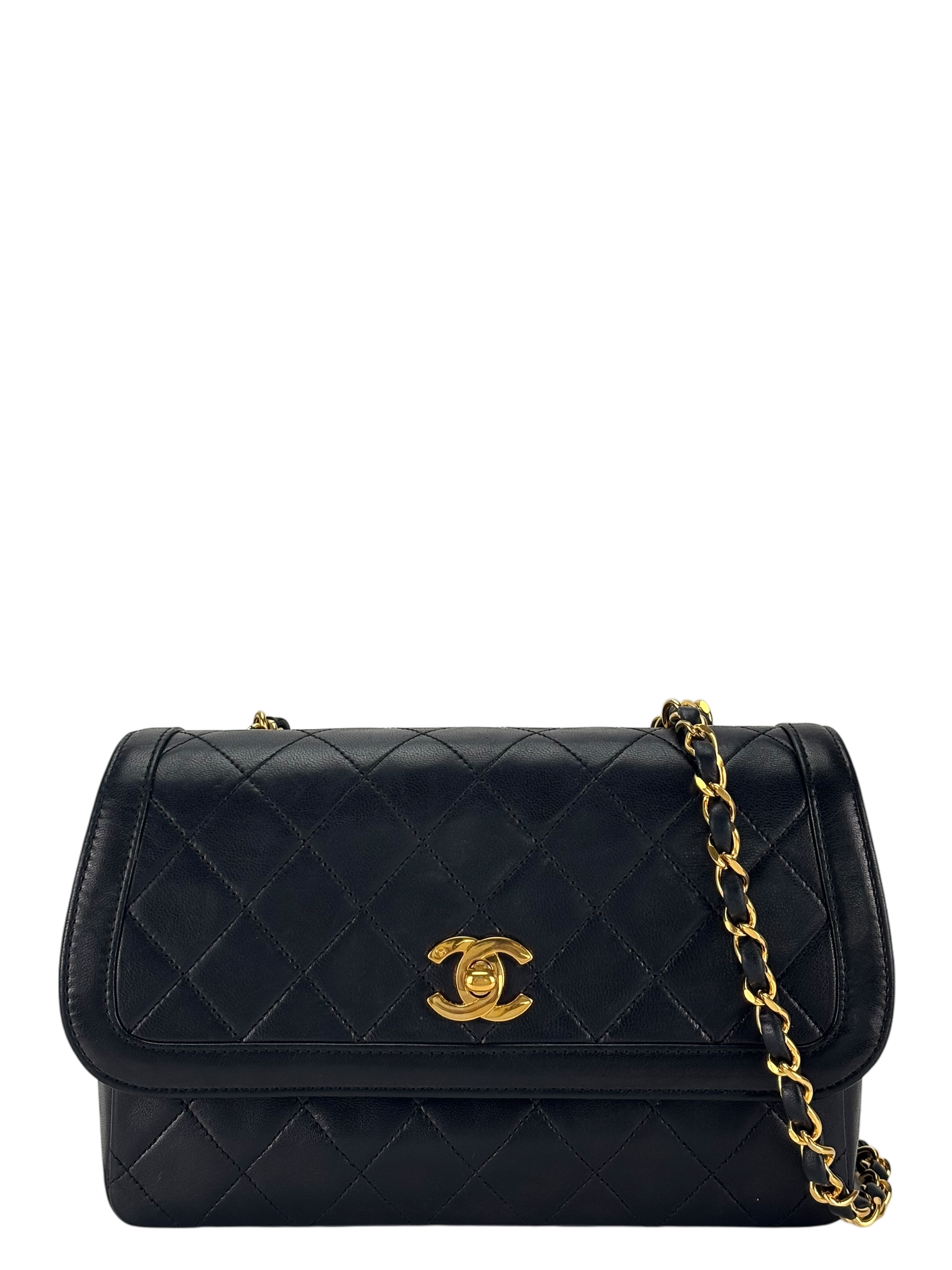 CHANEL - Black Lambskin Matelasse Single Flap Single Chain Bag