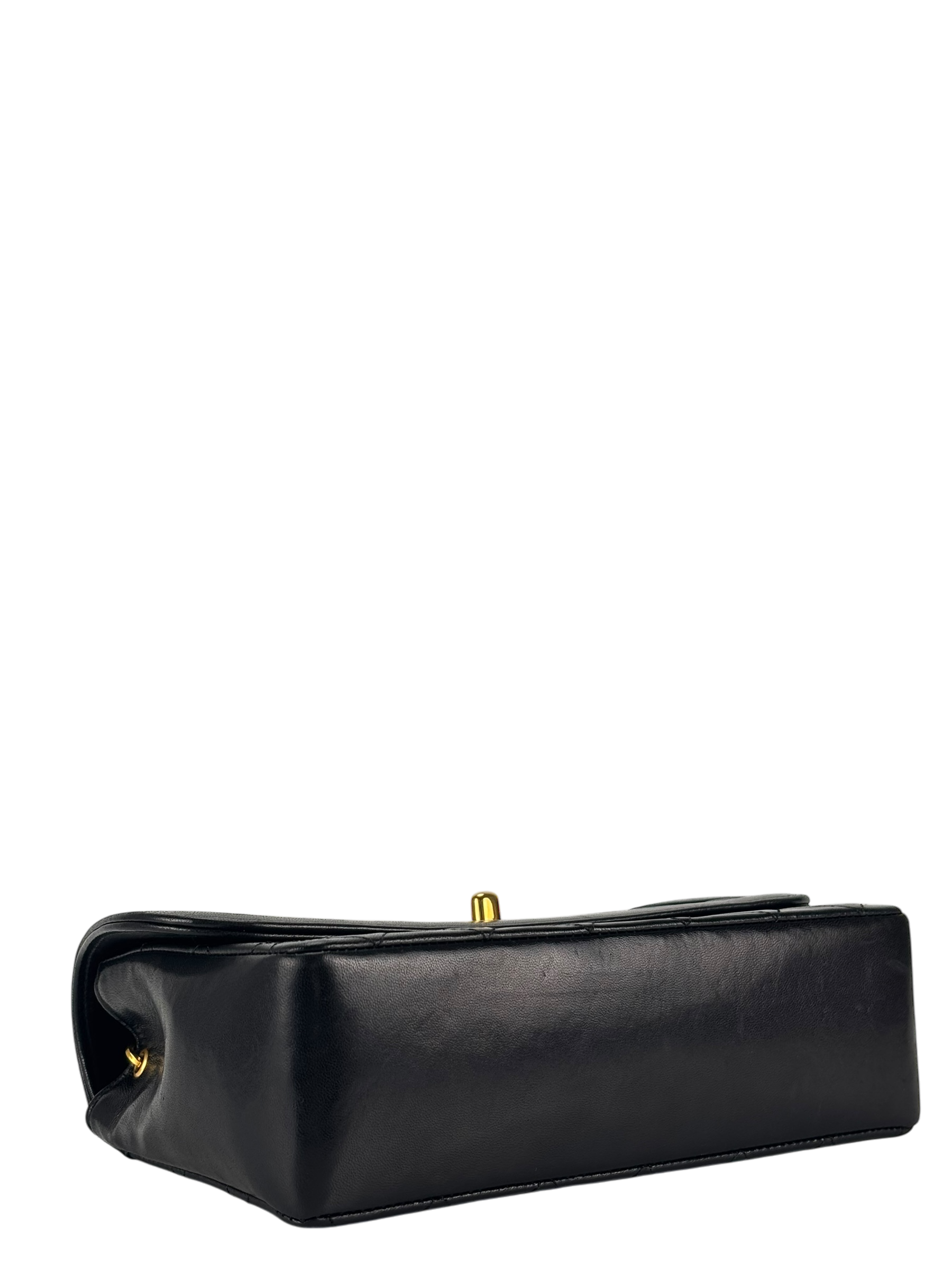 CHANEL - Black Lambskin Matelasse Single Flap Single Chain Bag