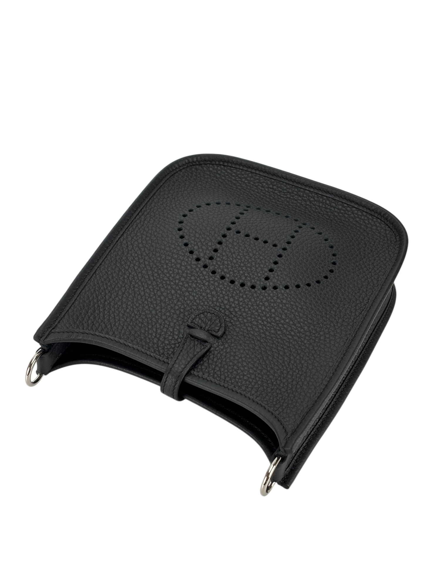 HERMES - Evelyne TPM Evelyne 16 Taurillon Clemence Black Palladium Hardware