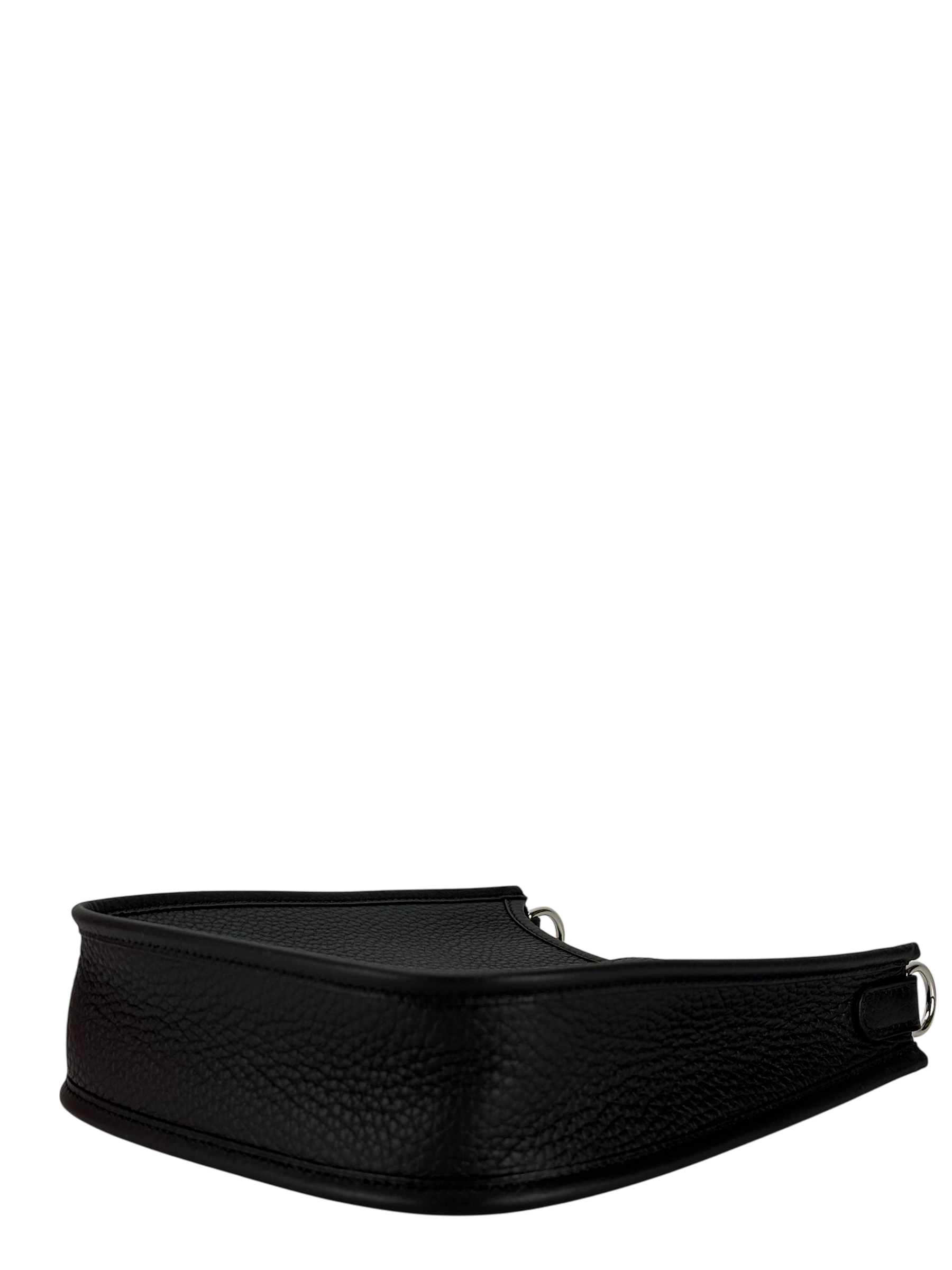 HERMES - Evelyne TPM Evelyne 16 Taurillon Clemence Black Palladium Hardware