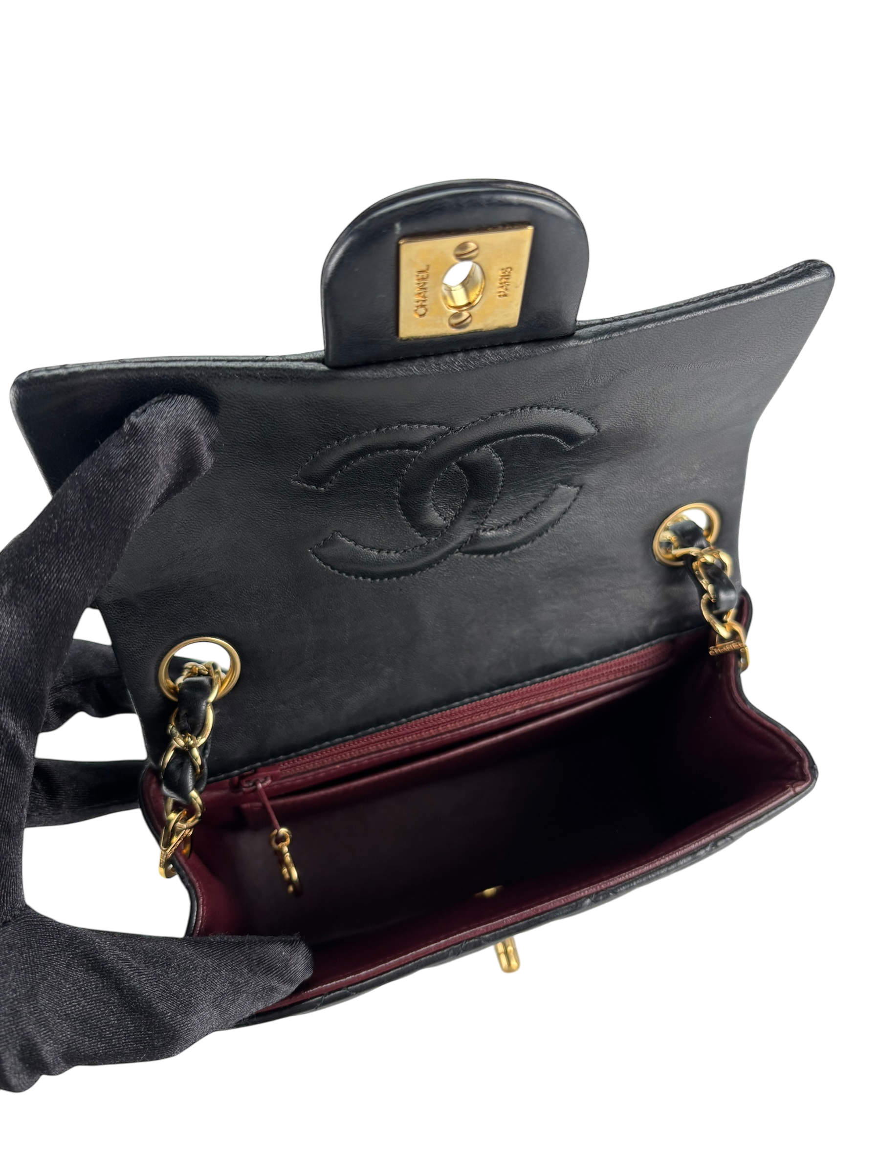 CHANEL - Black Lambskin Square 17 Shoulder Bag