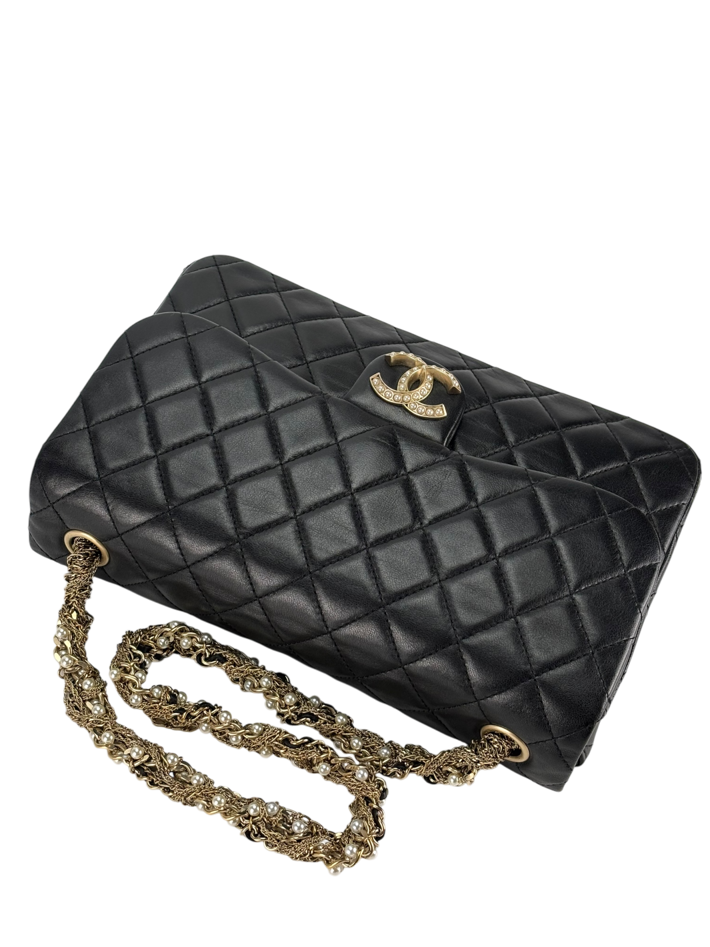 CHANEL - Black Lambskin Matelasse Westminster Chain Shoulder Bag